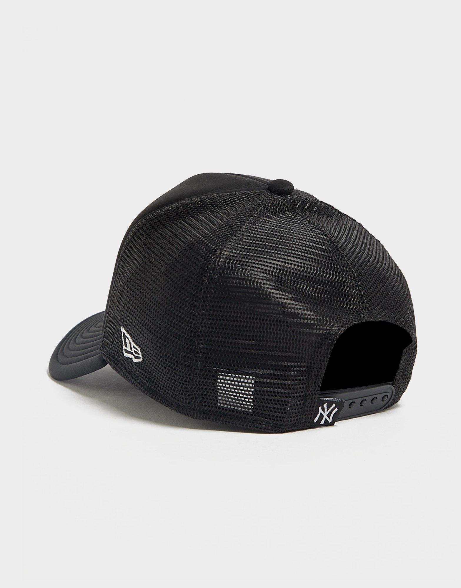 New Era MLB New York Yankees Trucker Cap