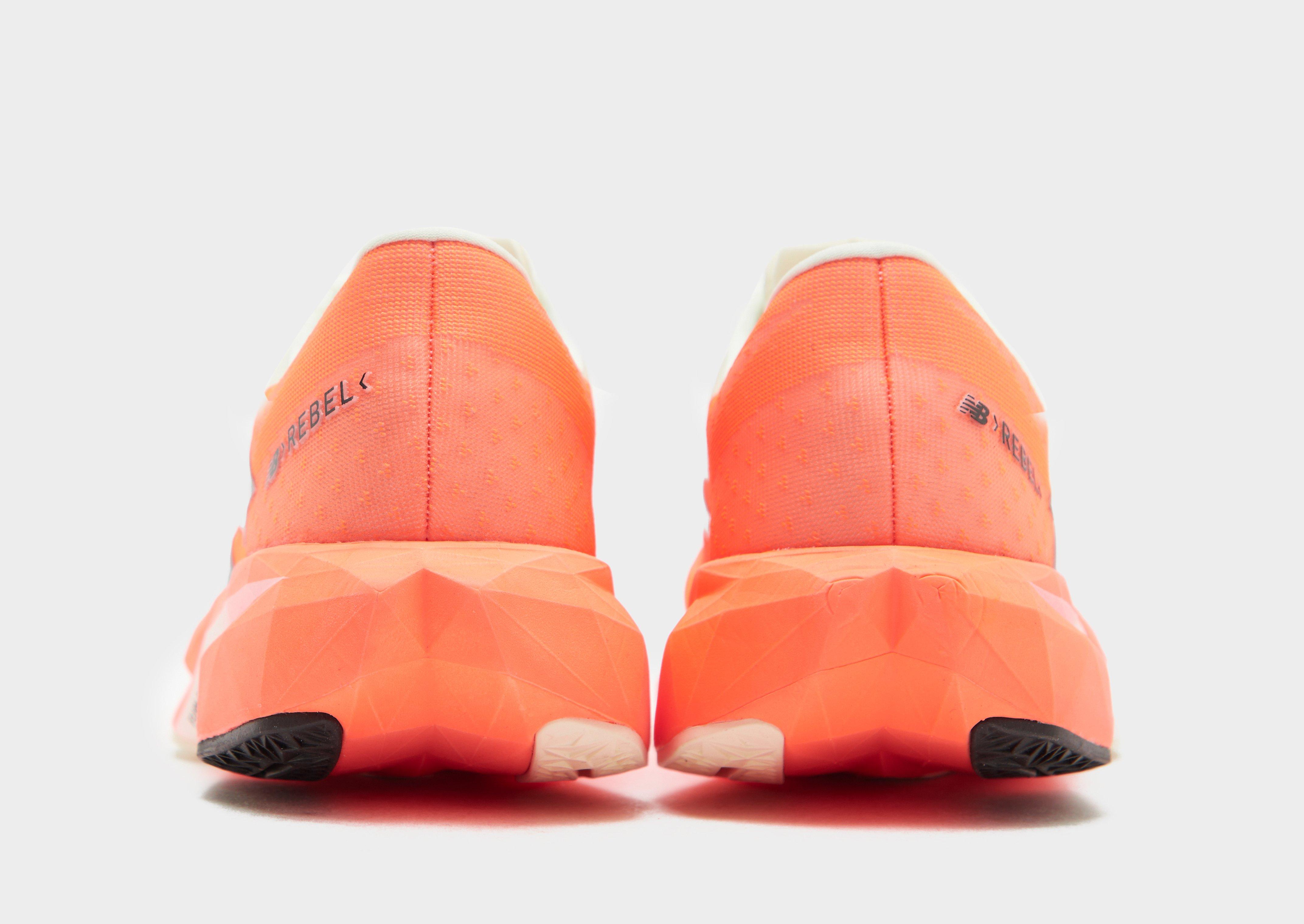 New Balance FuelCell Rebel V4