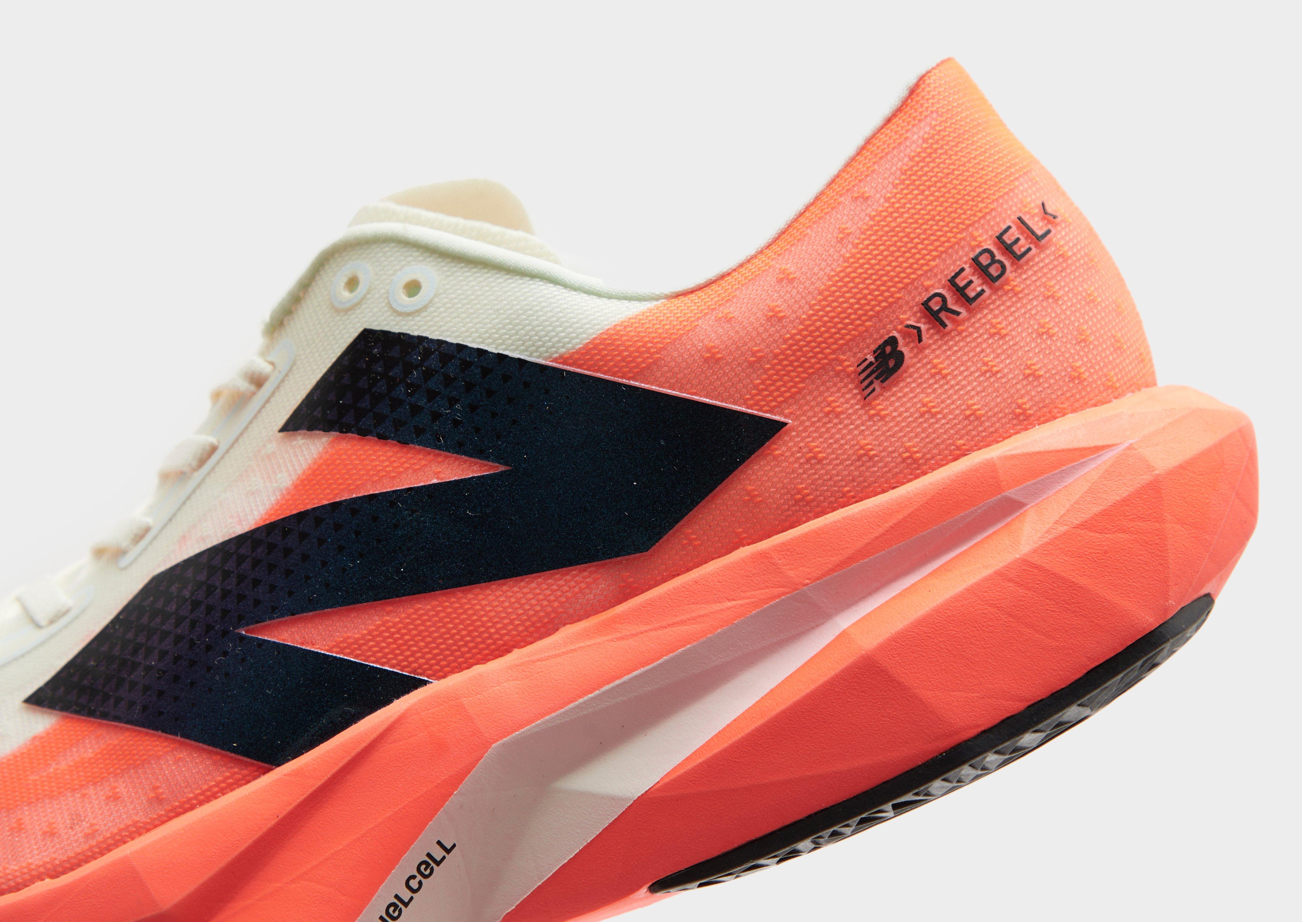 New Balance FuelCell Rebel V4