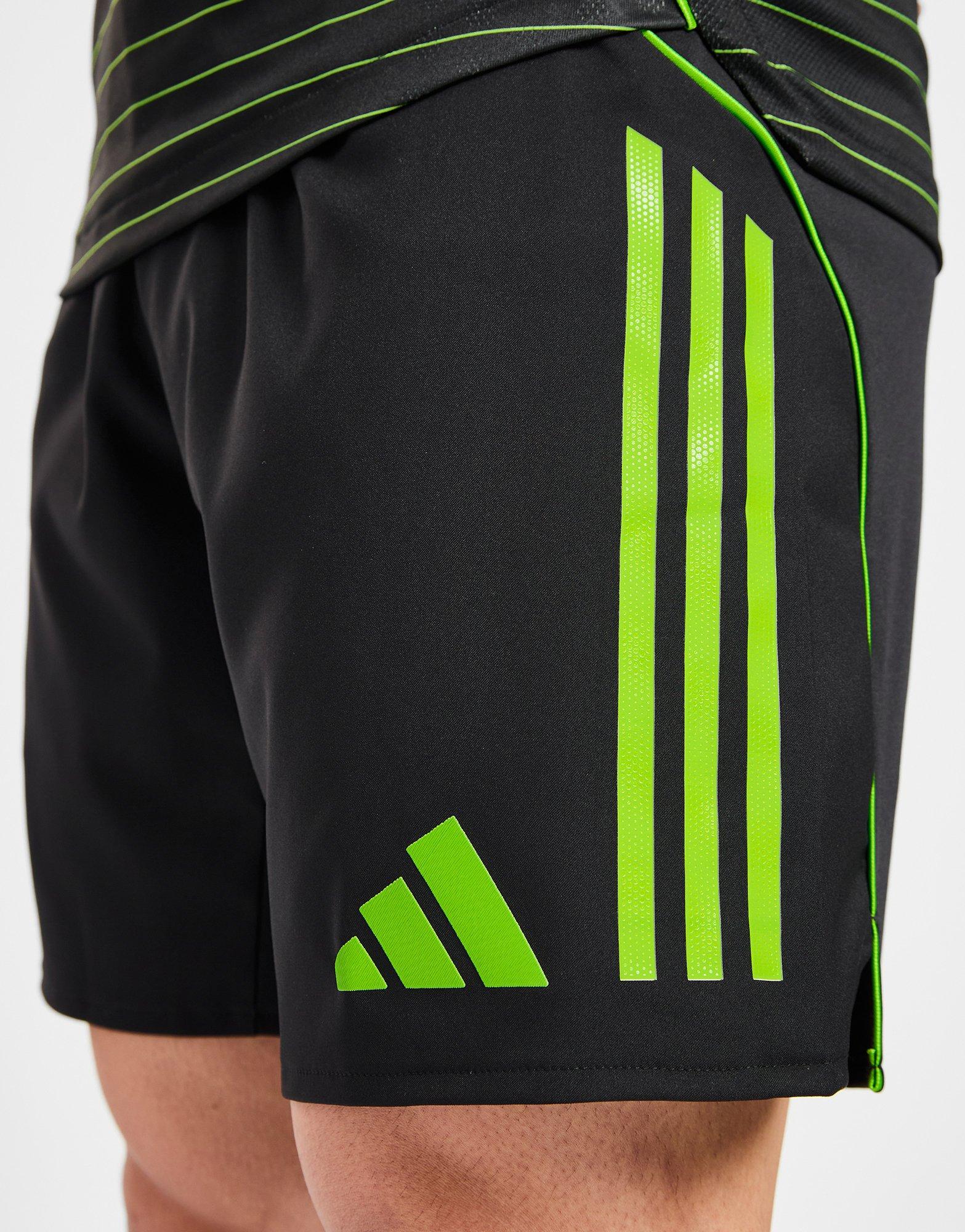 adidas Celtic 2025/26 Away Shorts