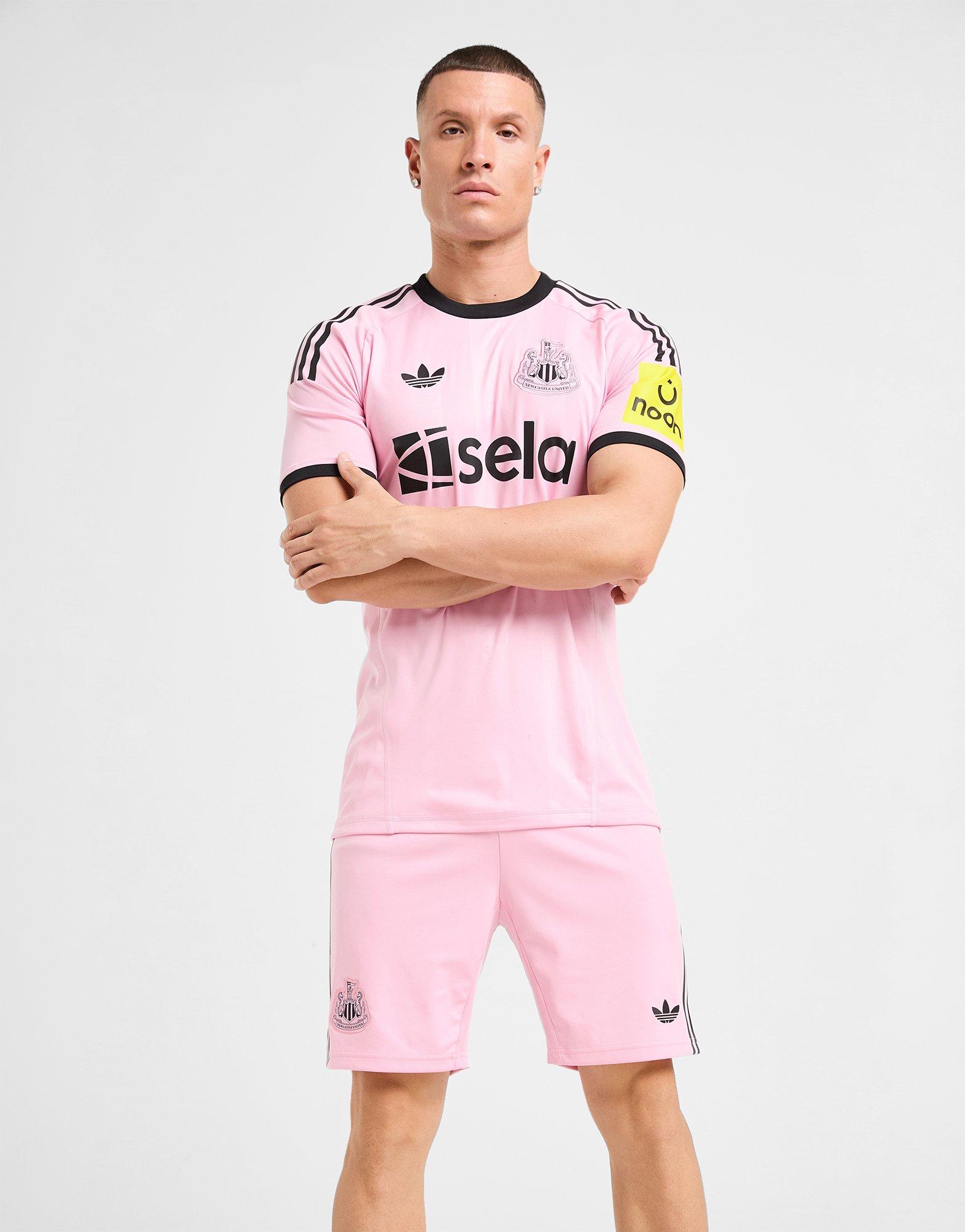 adidas Originals Newcastle United FC 2025/26 Goalkeeper Shorts
