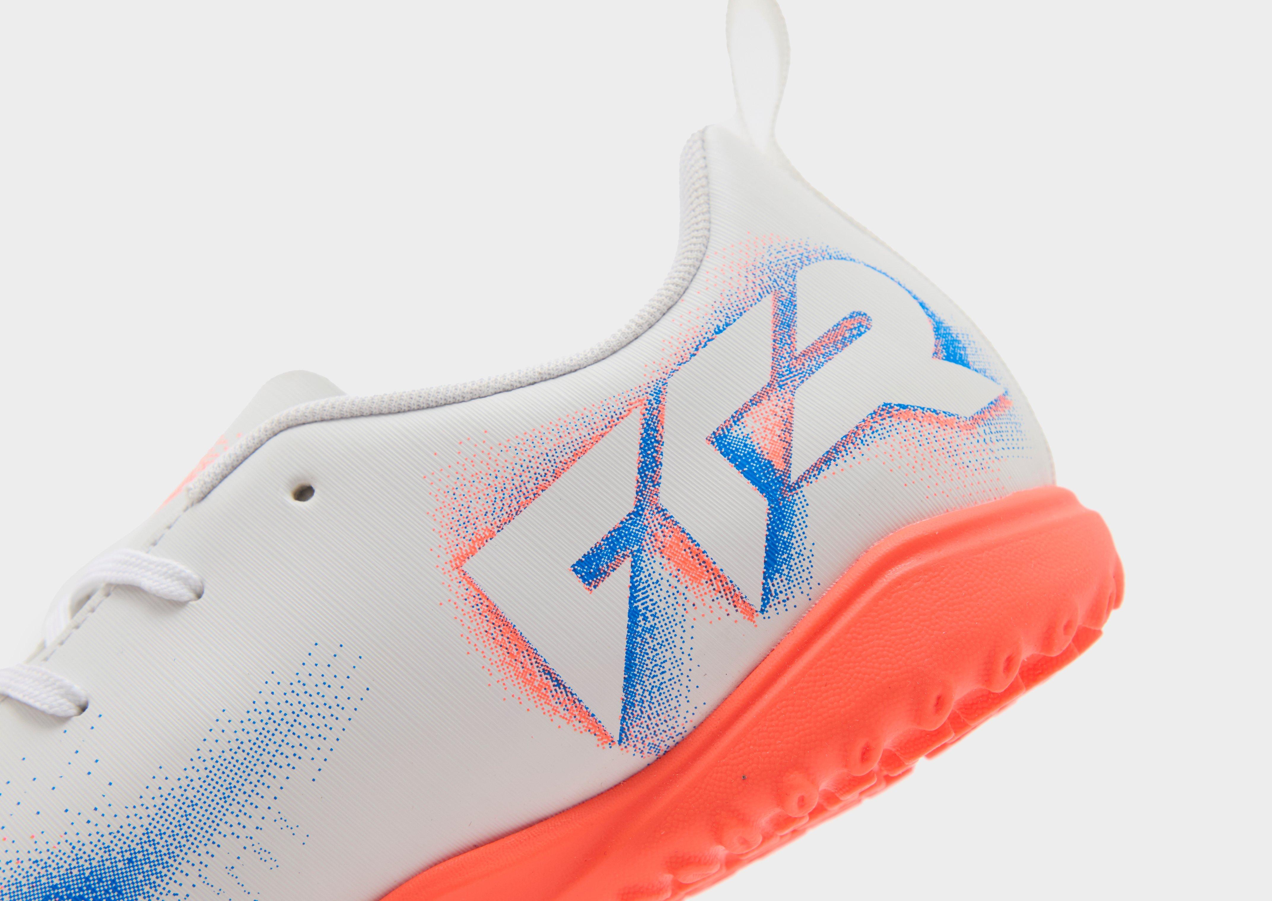 PUMA Future 8 Play Tt Junior