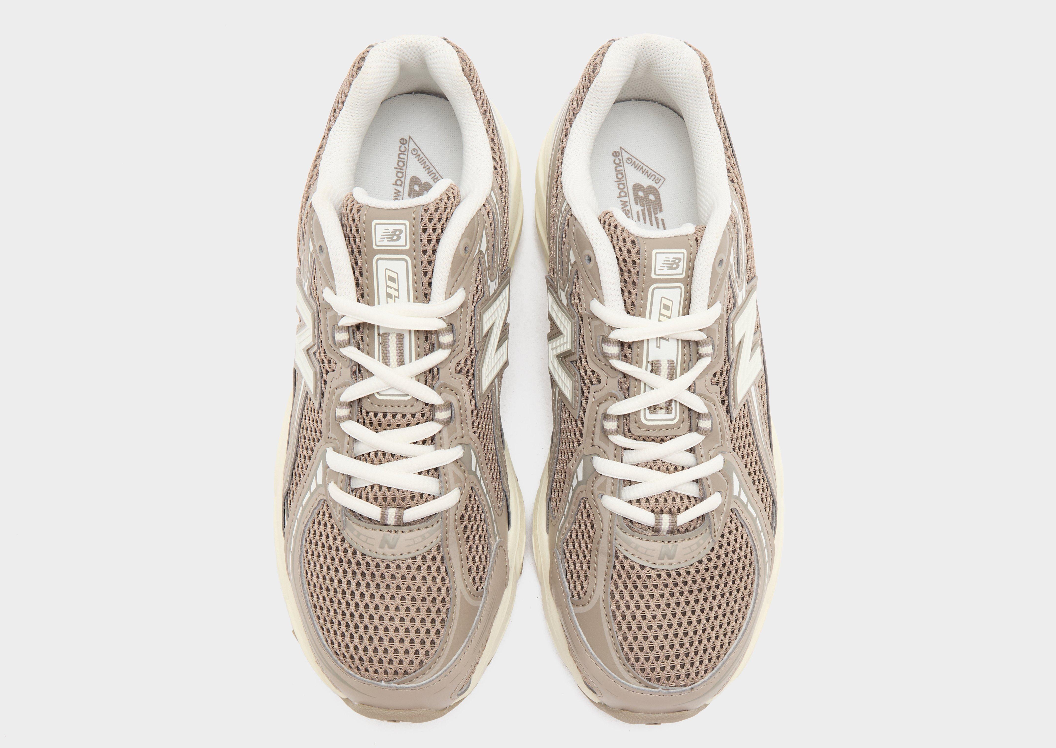 New Balance 740 Women's