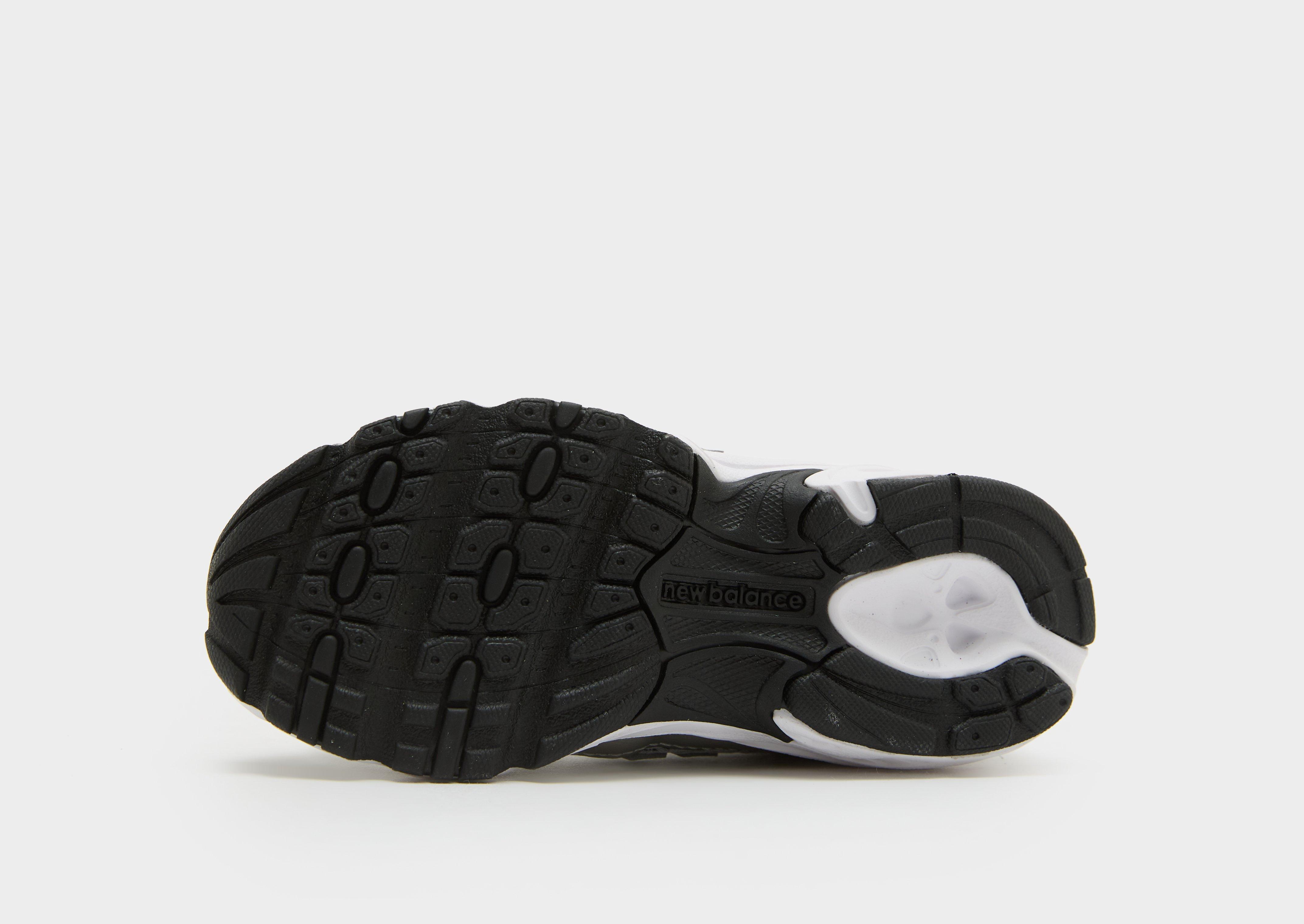 New Balance 740 para bebé