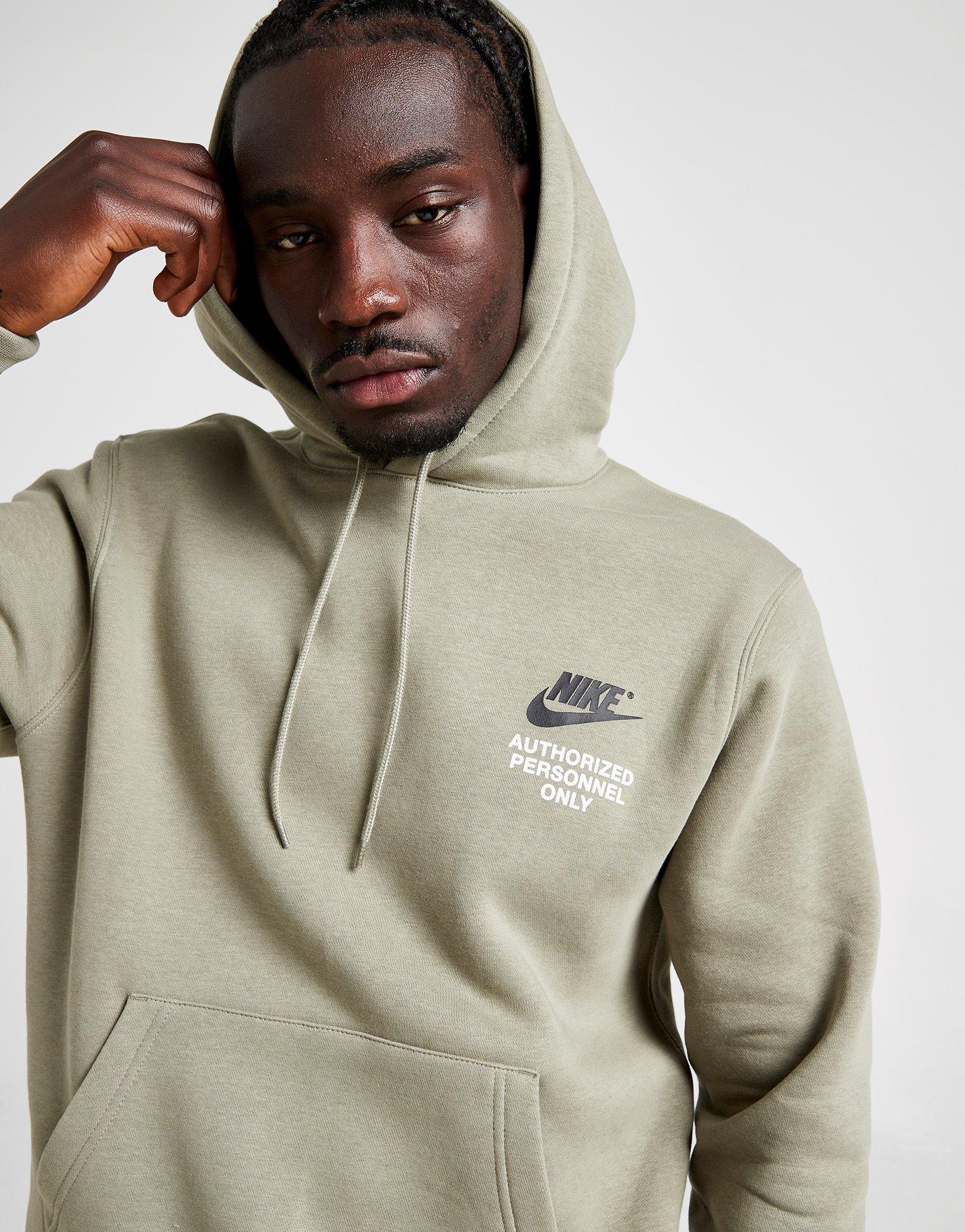 【おすすめアイテム】Nike One Point Logo Overhead Hoodie 196793141782-1.01.default.png