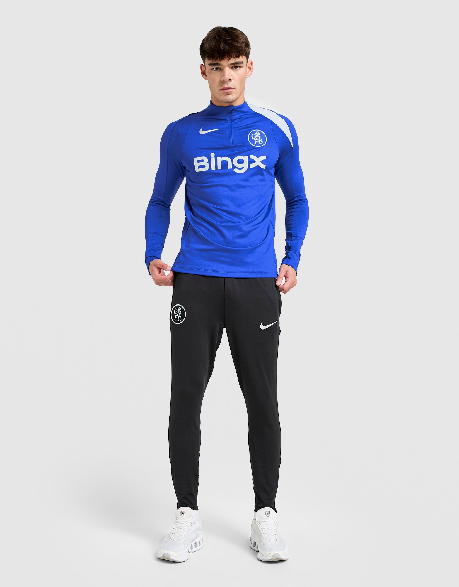Black Nike Chelsea FC Strike Track Pants - JD Sports Global