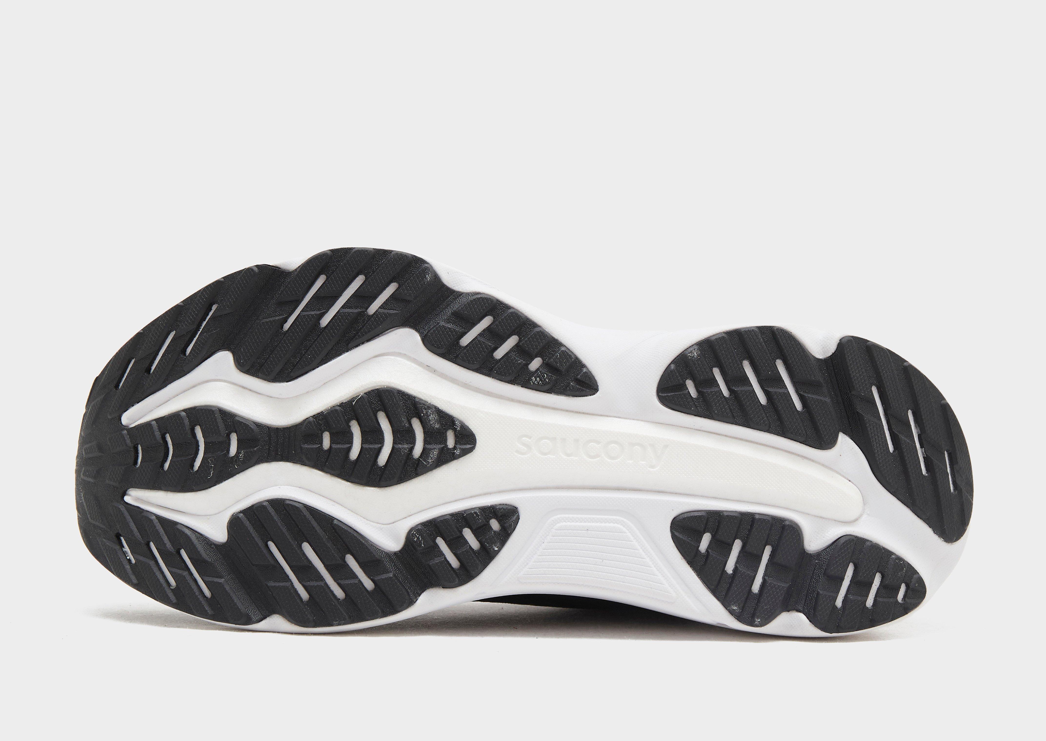 Saucony Hurricane 25