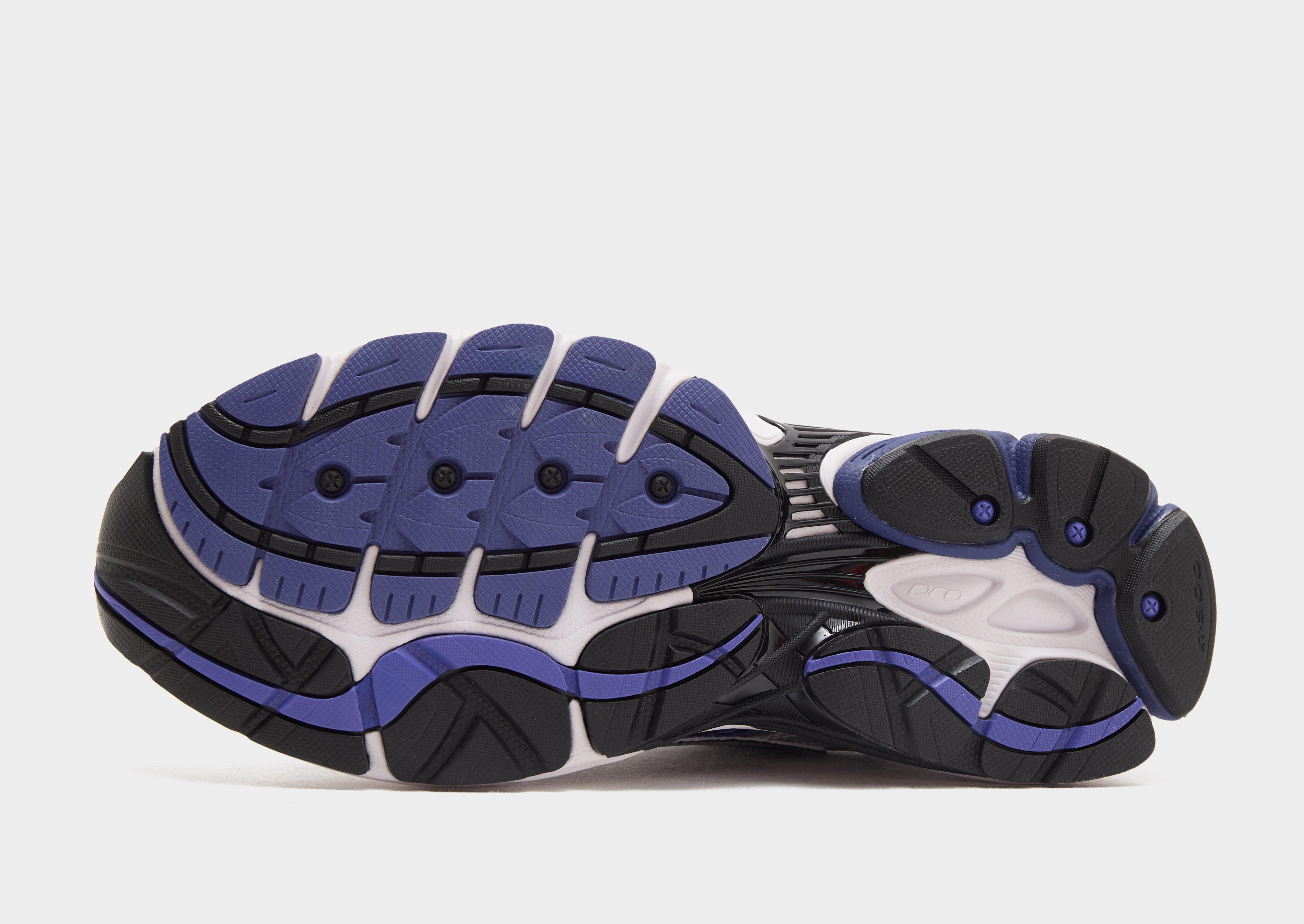 Jinsiy aloqada bolgan yosh qizlar bilan ruscha uy qurilishi pornosini tomosha qiling.