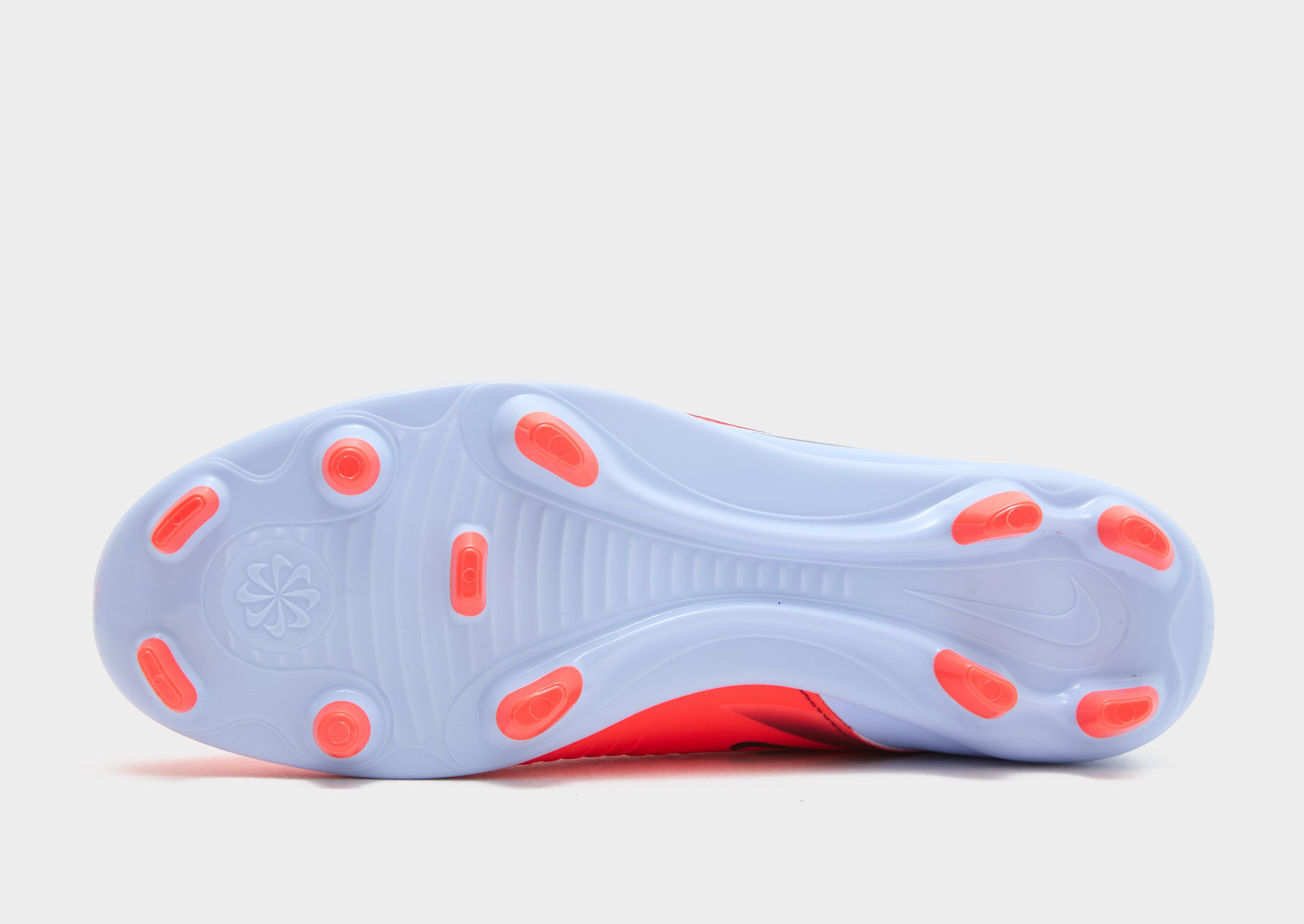 Nike Phantom 6 Low Club FG