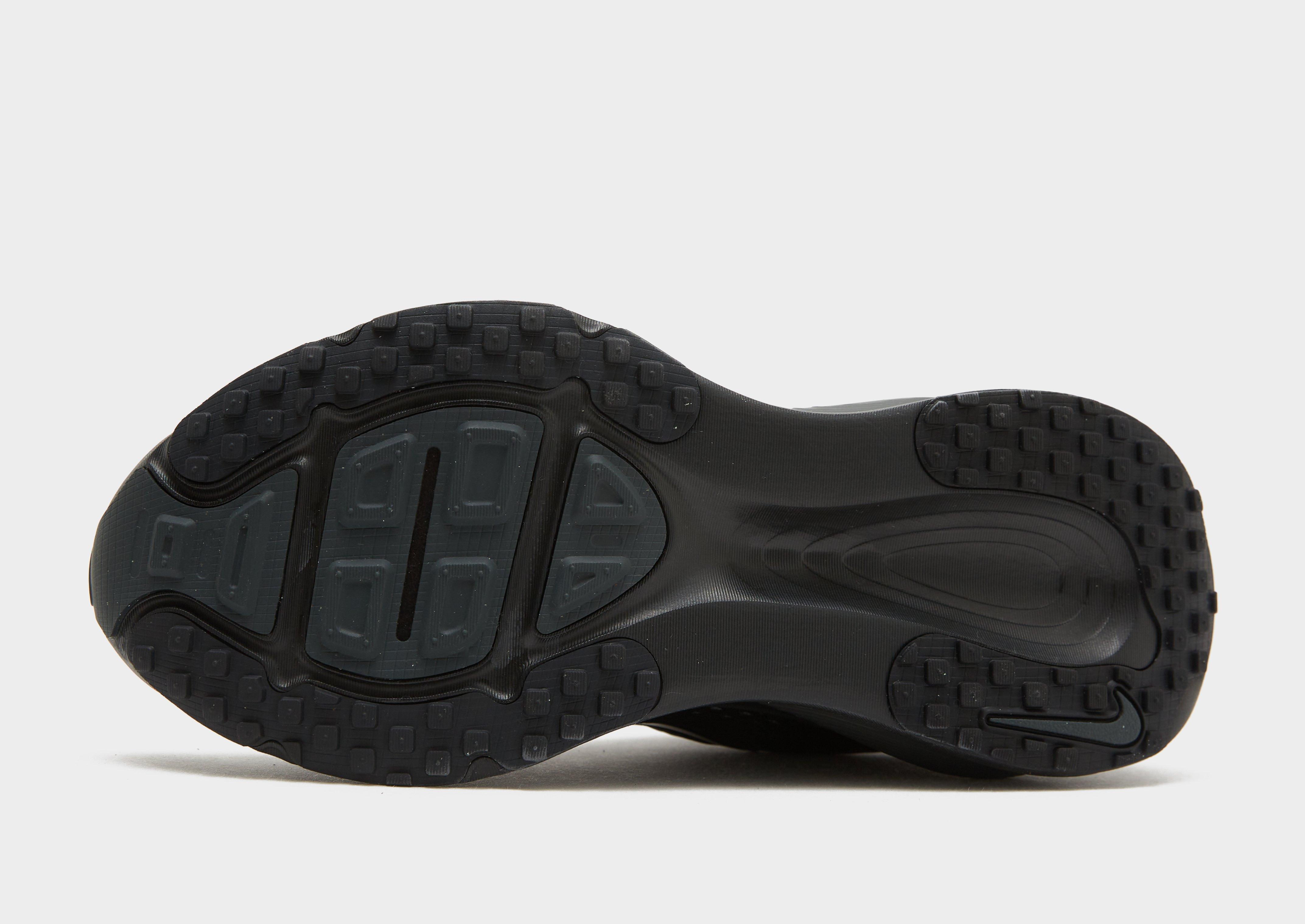 Nike Vomero 18 Women's