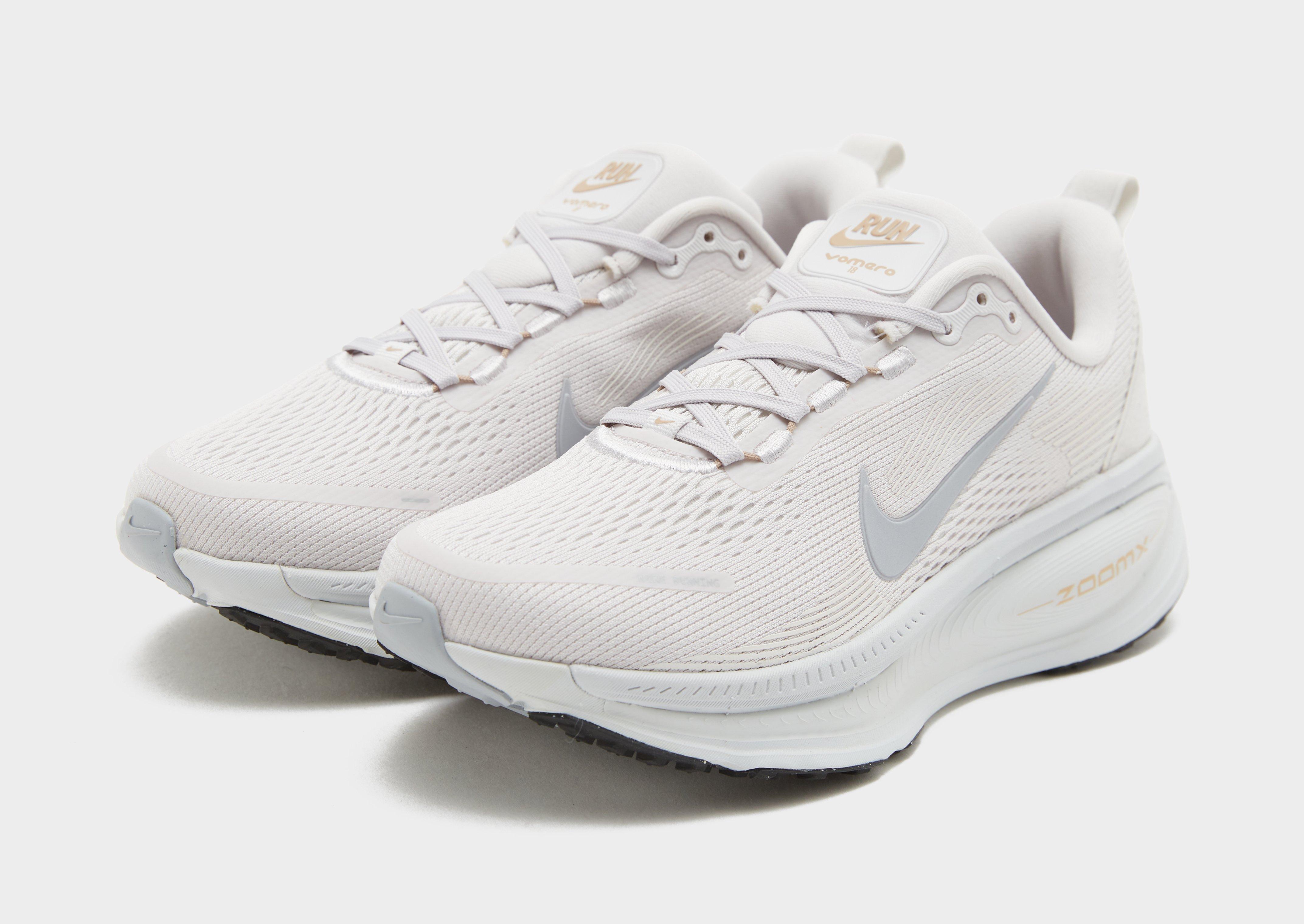 Nike Vomero 18 Women's