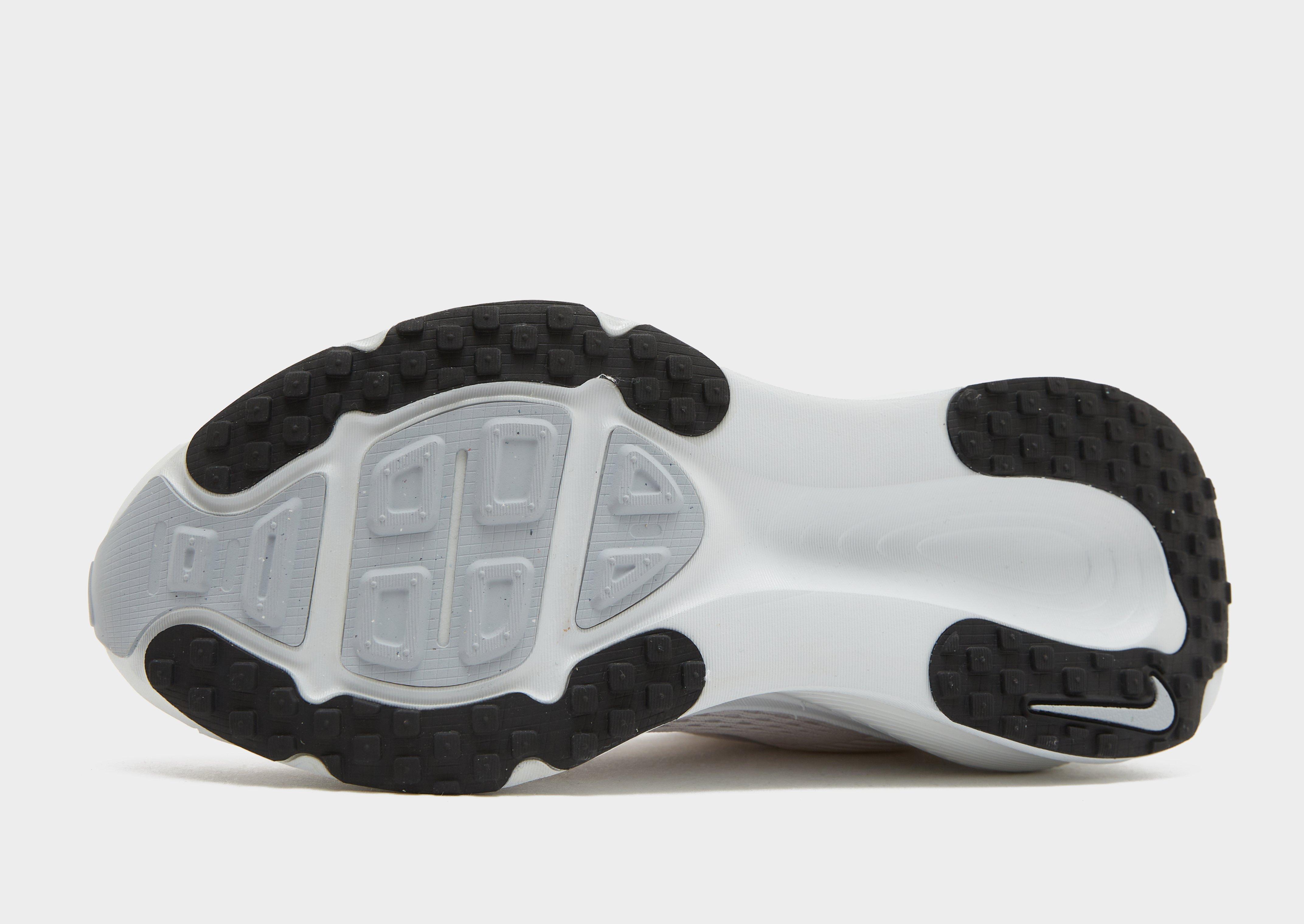 Nike Vomero 18 Women's