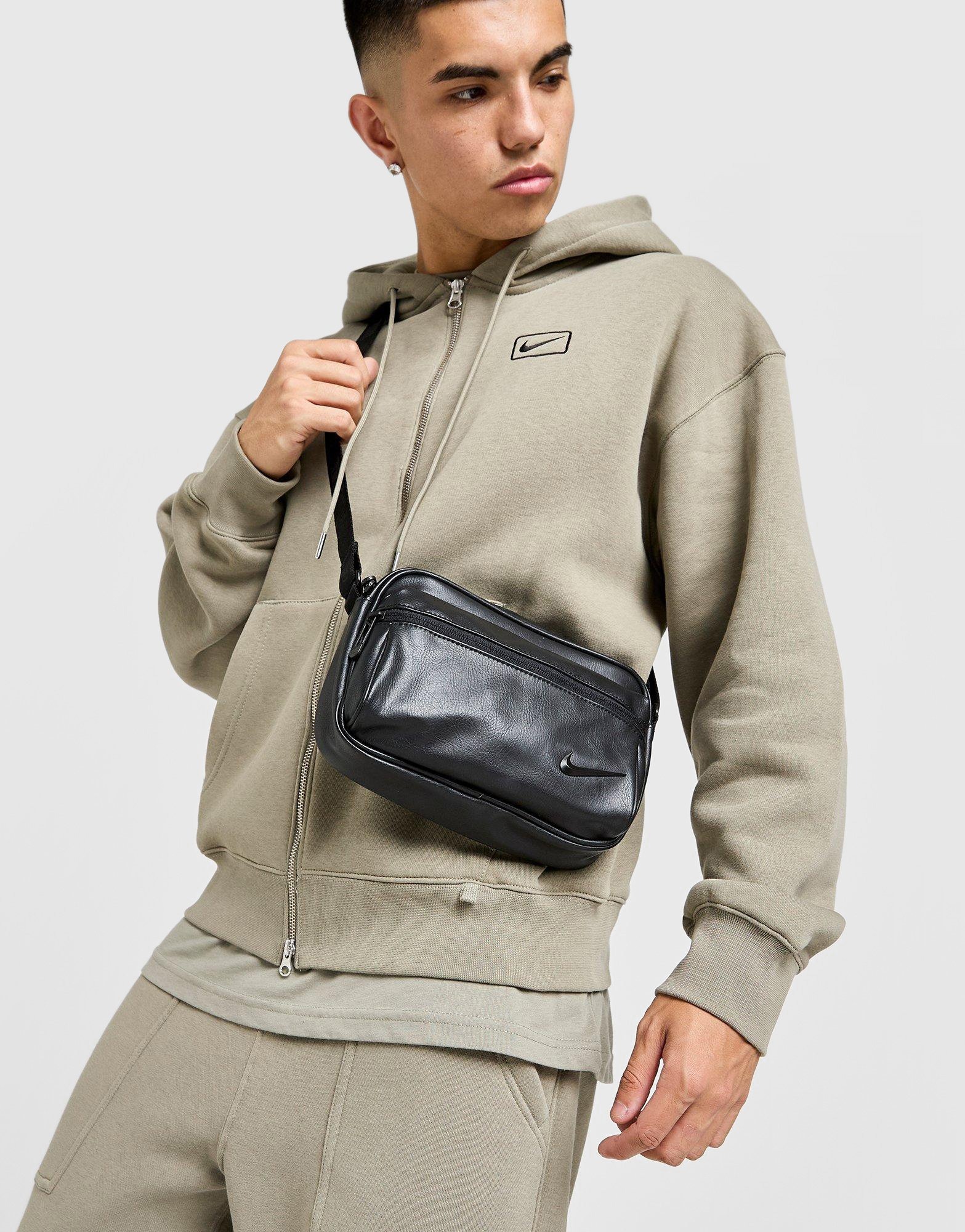 Black Nike Premium Messenger Bag - JD Sports Global