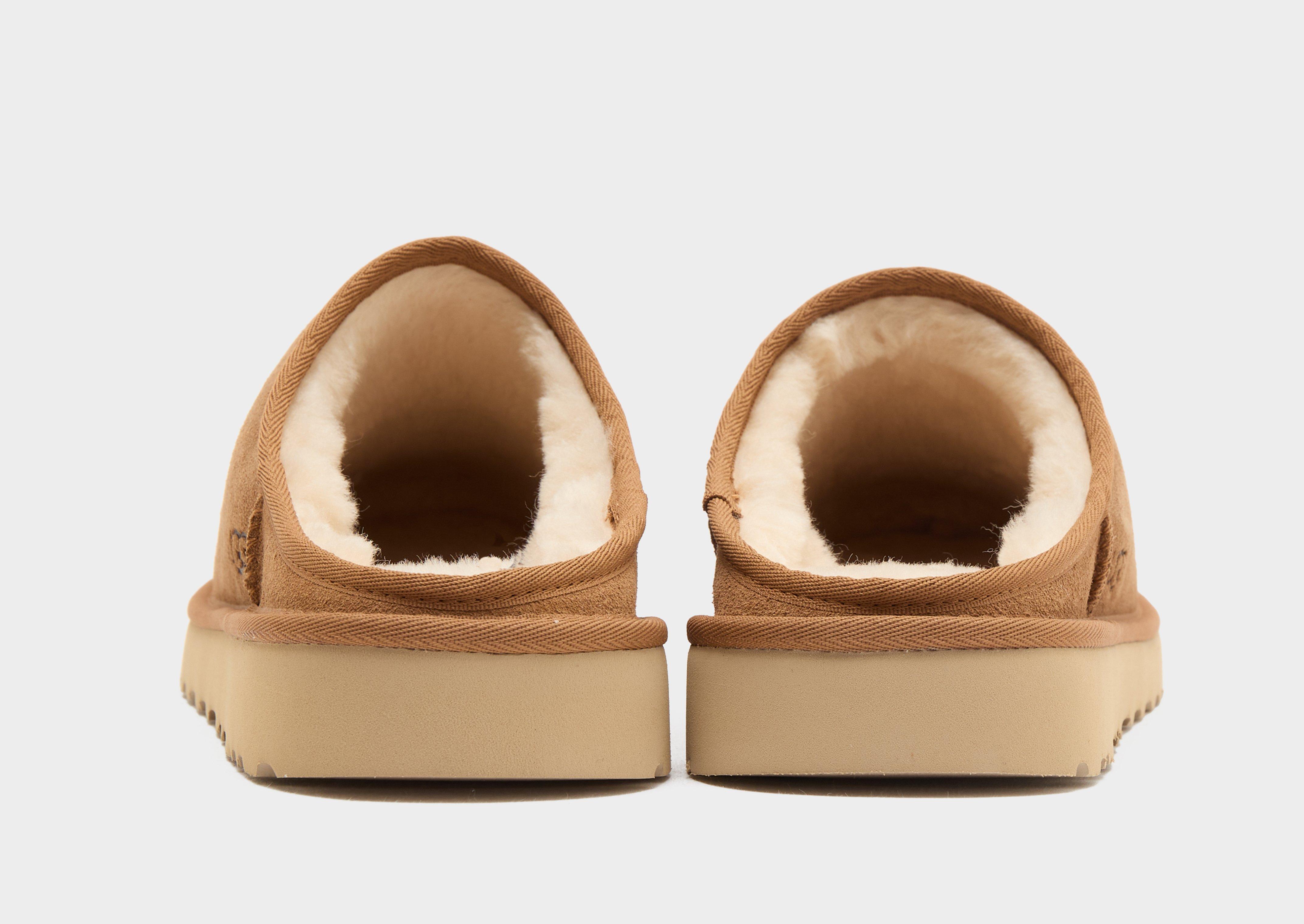 UGG Slip-On Classic