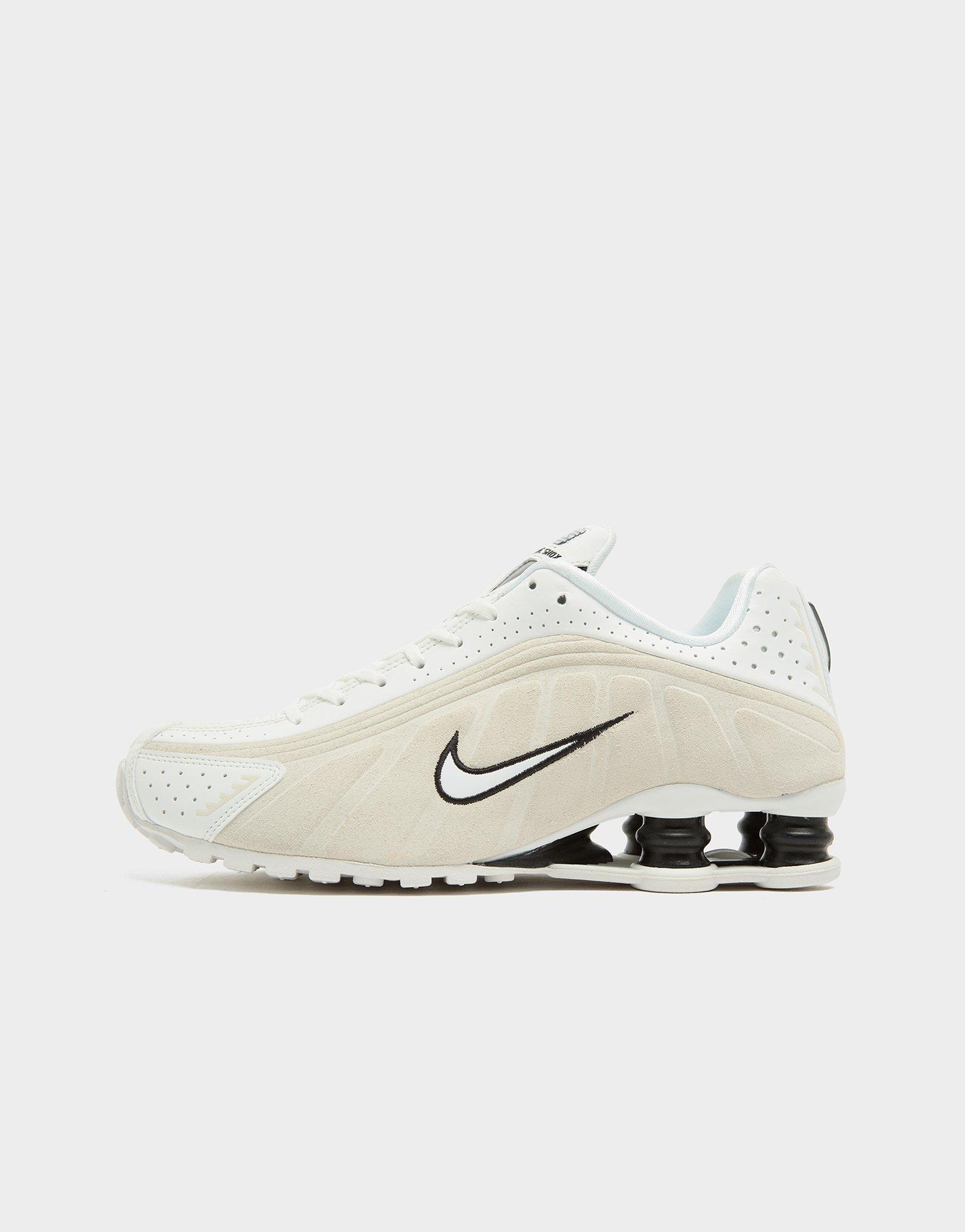 Nike Shox R4 Suede