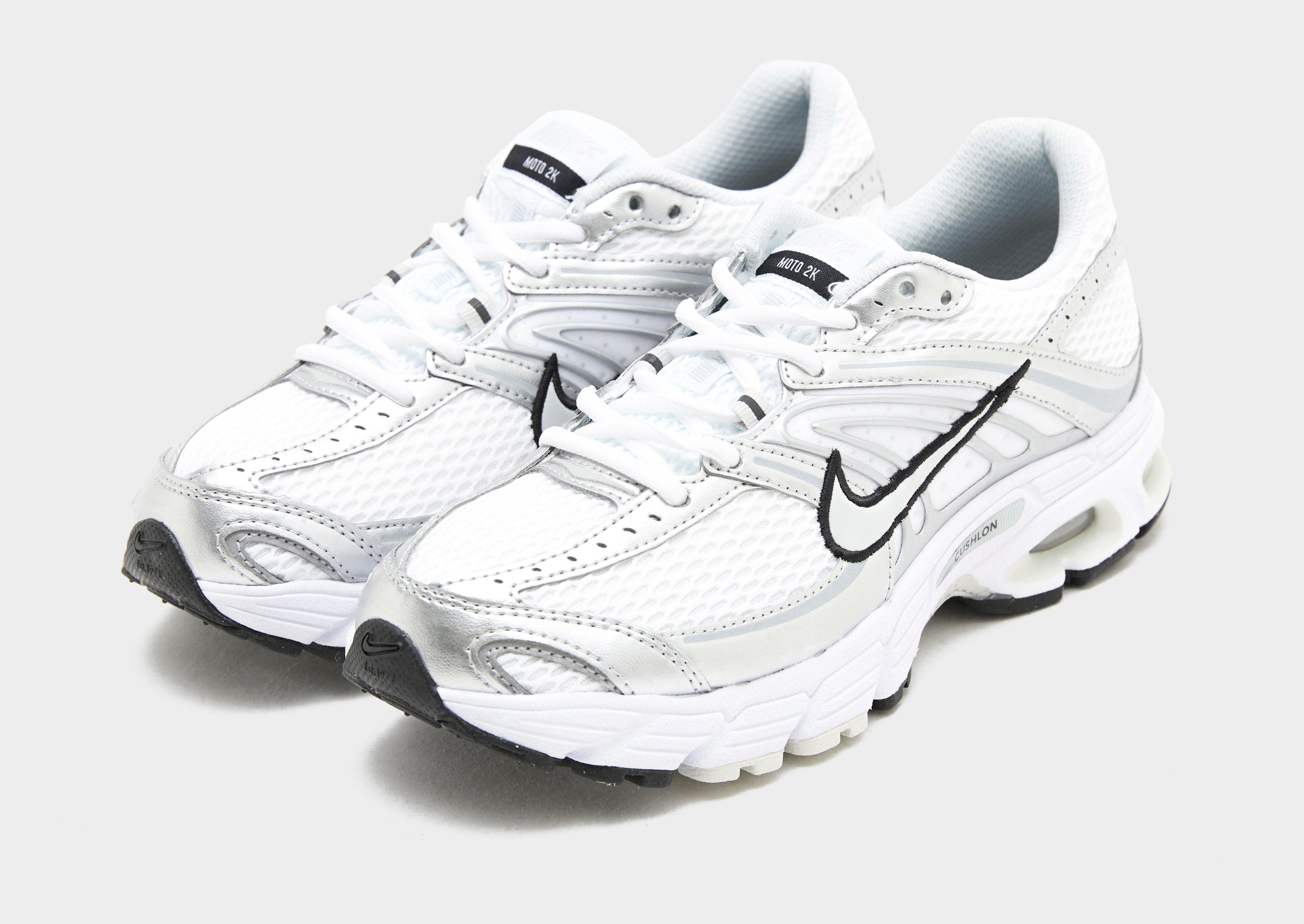 Nike Damesschoenen met reflecterende accenten Air Max Moto 2K — foto 3 van 7