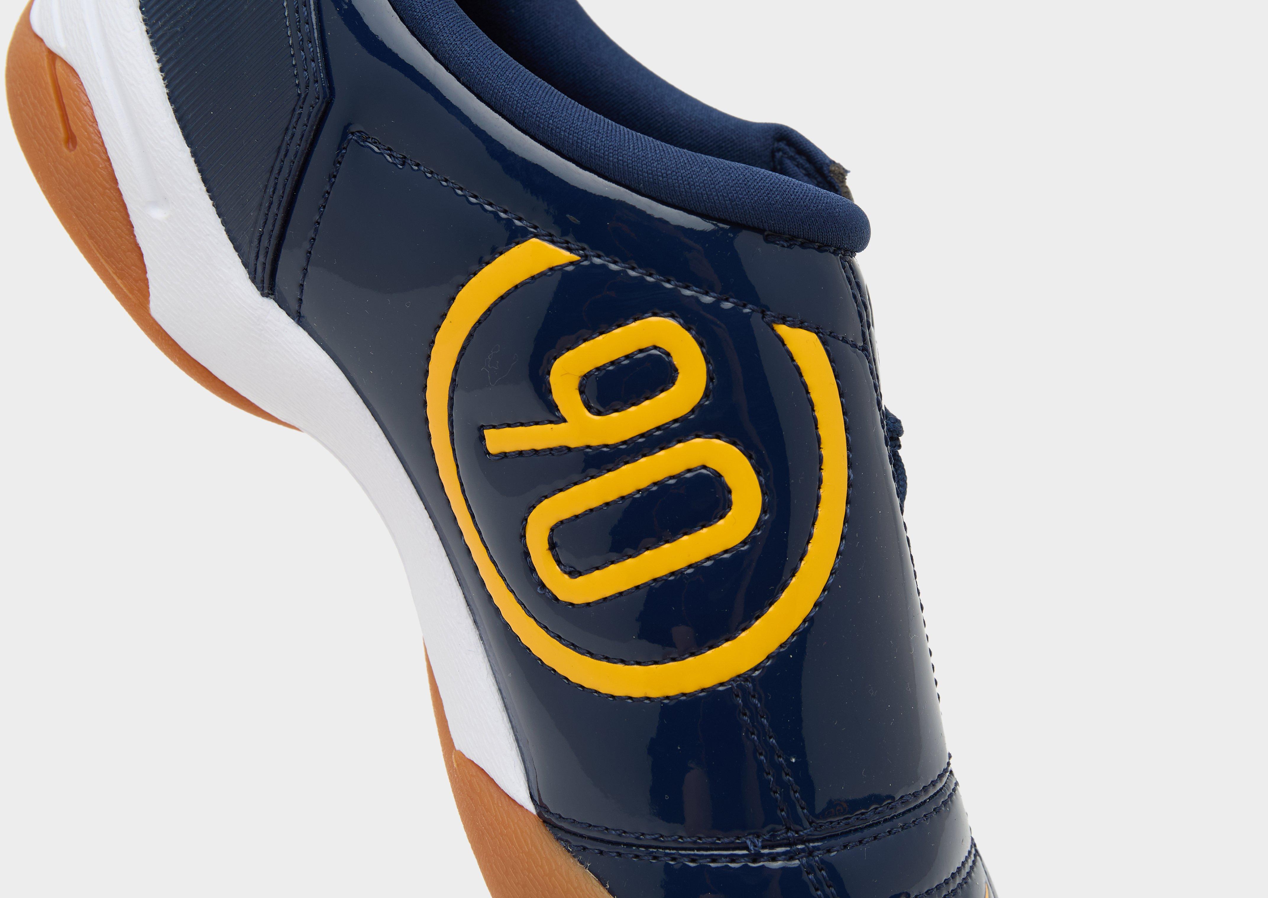 Nike Total 90 Women's