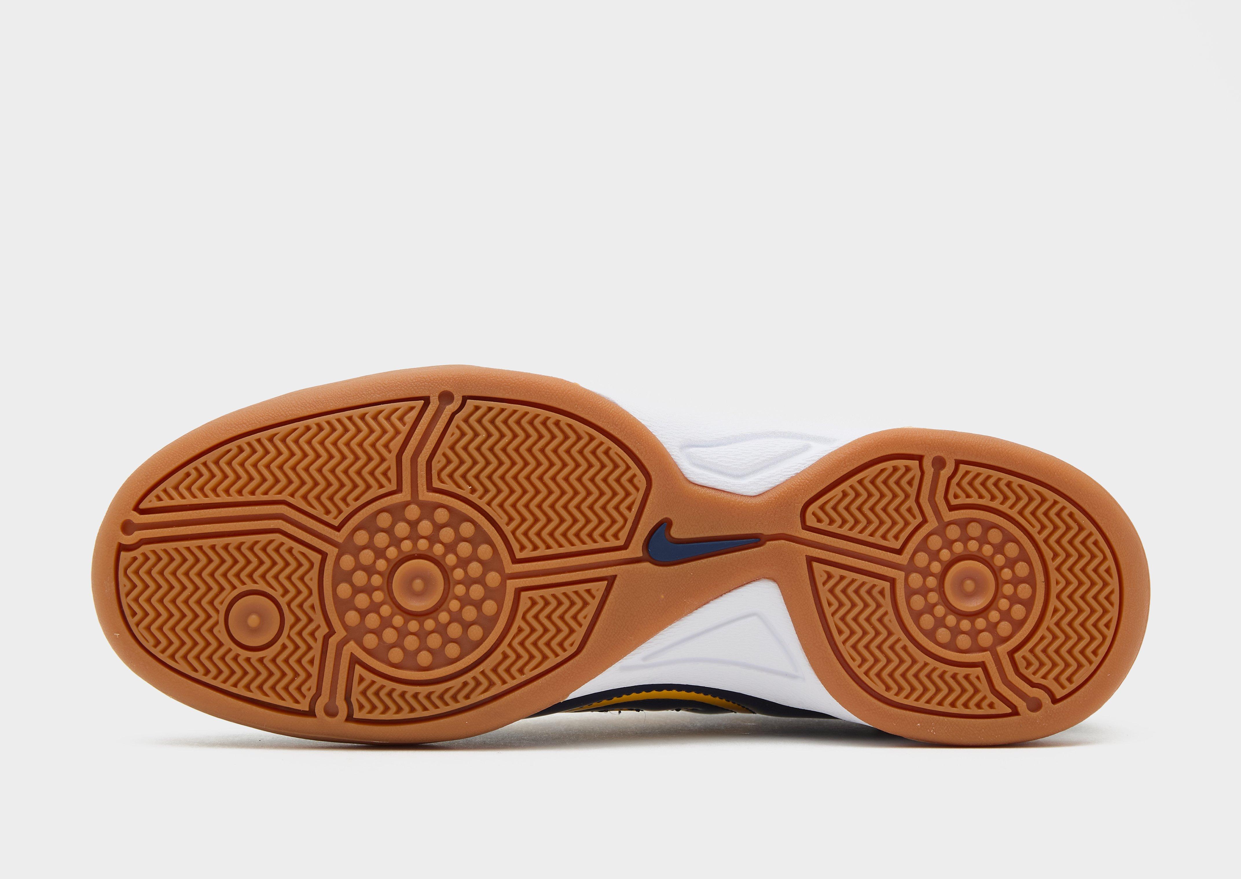 Nike Total 90 Women's