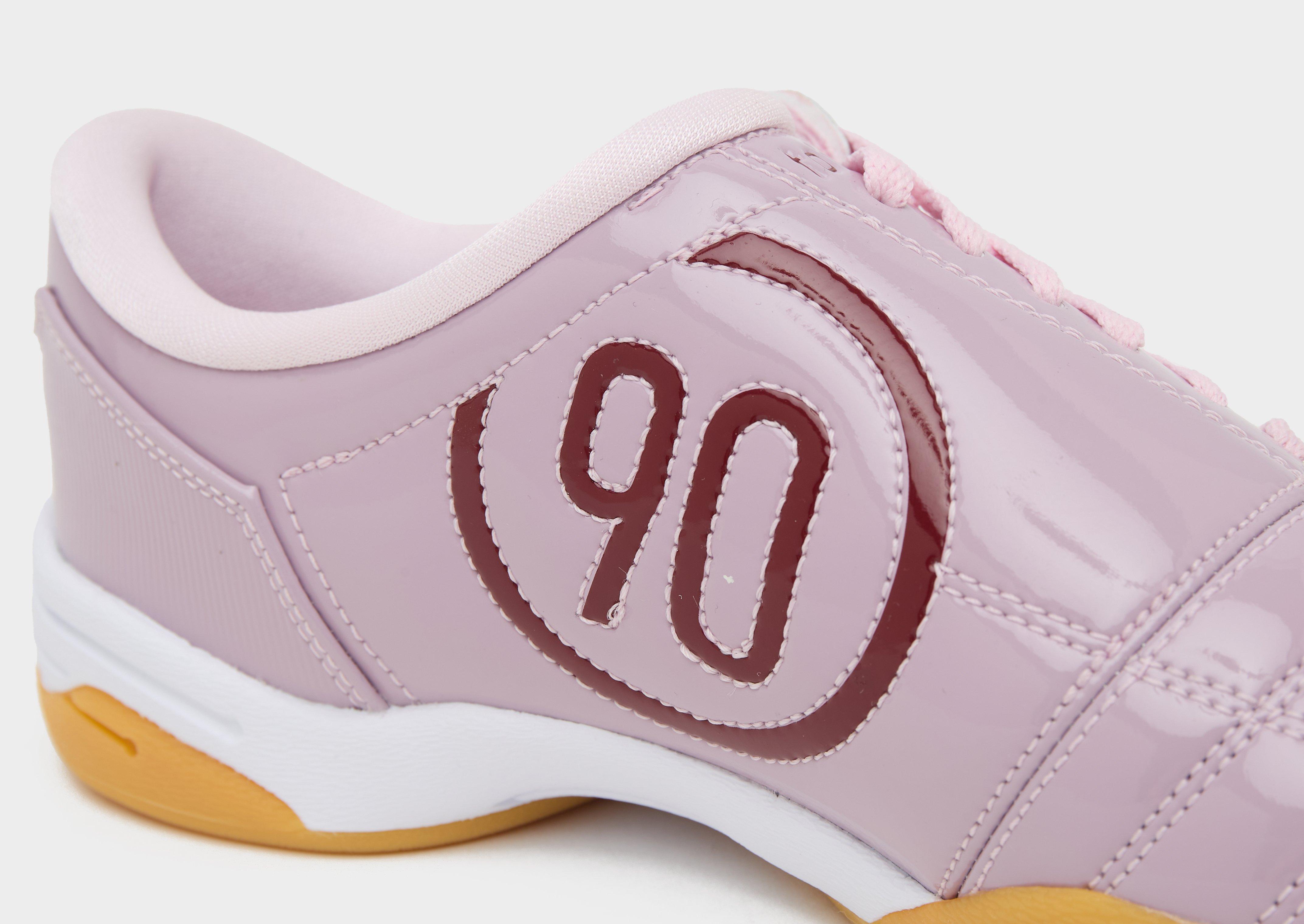 Nike Total 90 Women's