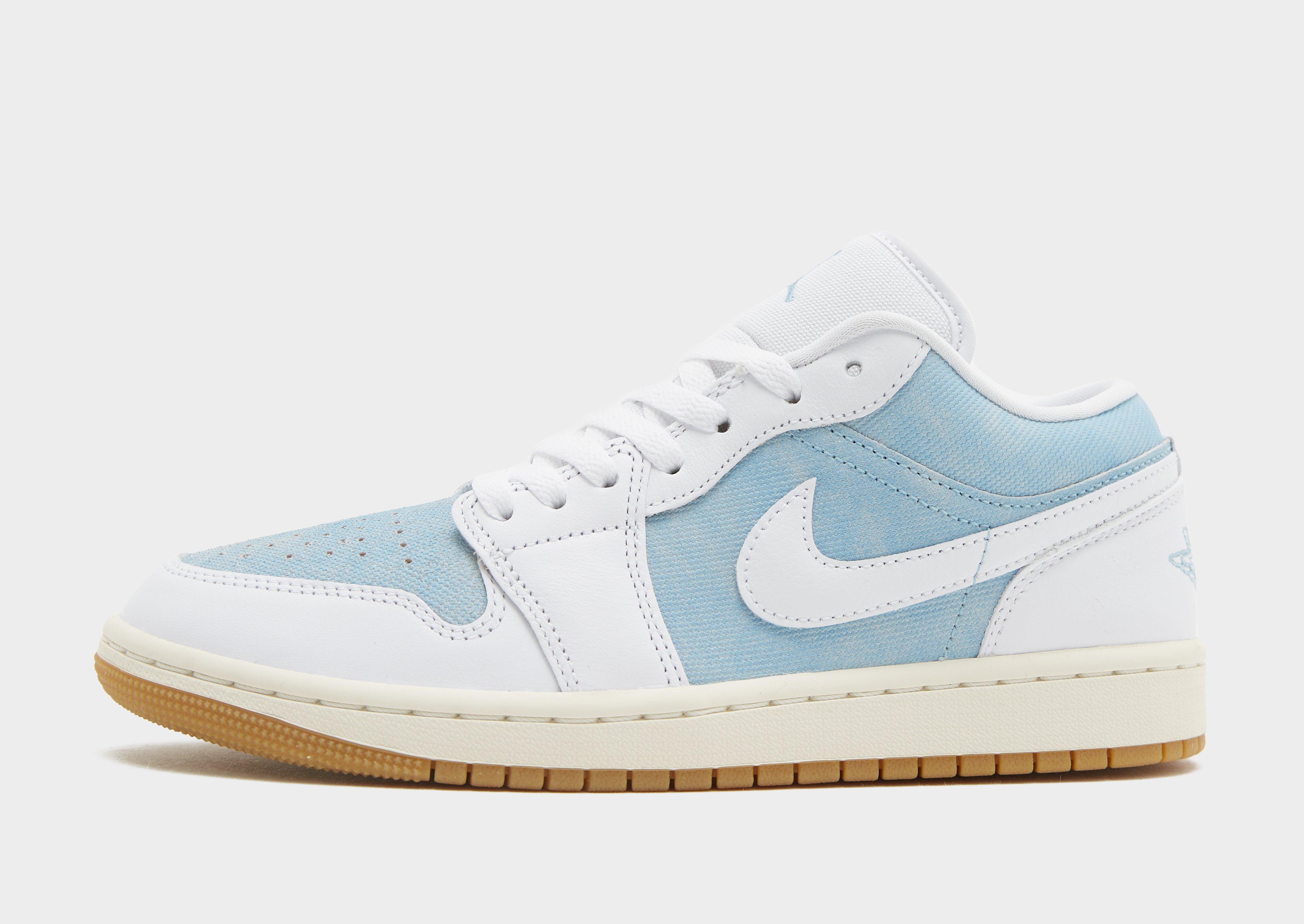 シューズ(女性用) Nike Air Jordan 1 Low True Blue 楽天市場】JORDAN 1 LOW TRUE BLUEの通販