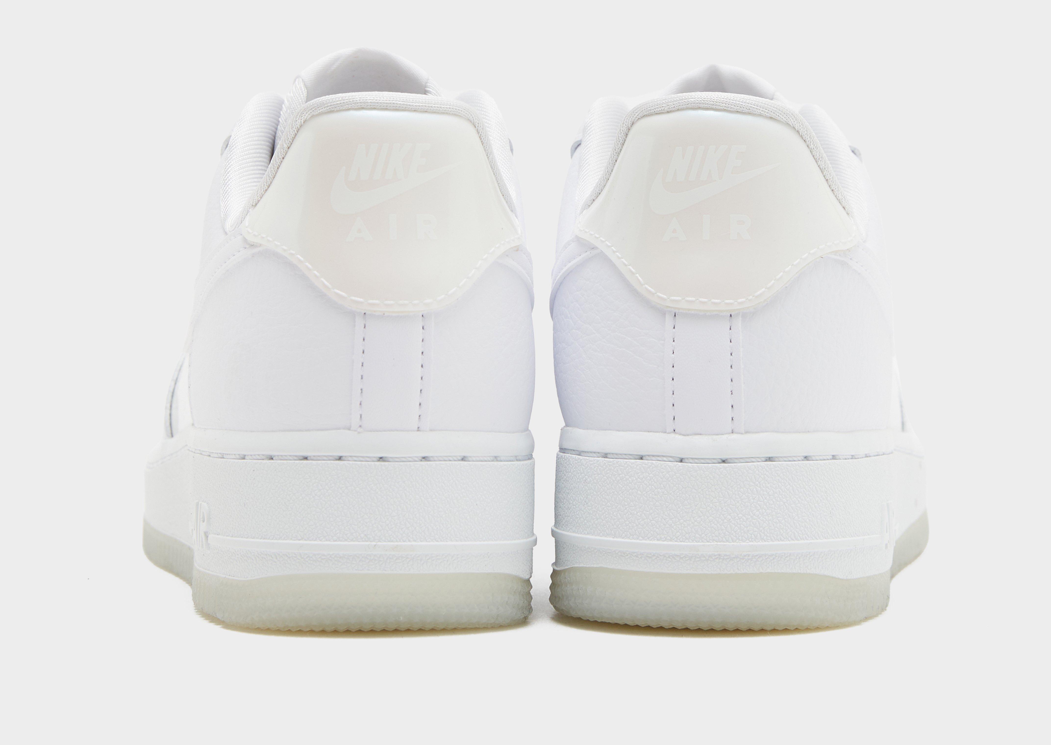 Nike Air Force 1 '07 LV8 Dames