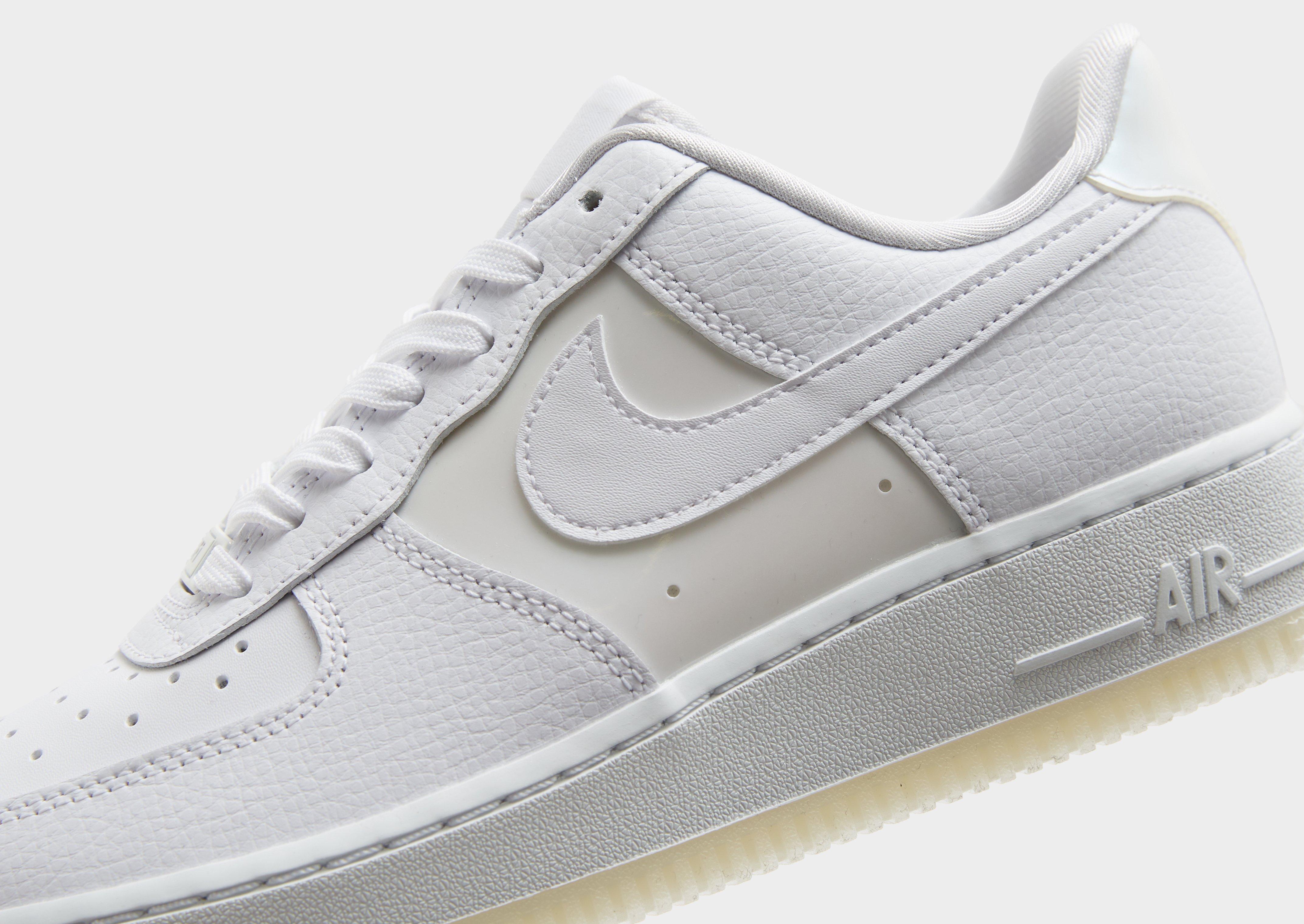 Nike Air Force 1 '07 LV8 Dames