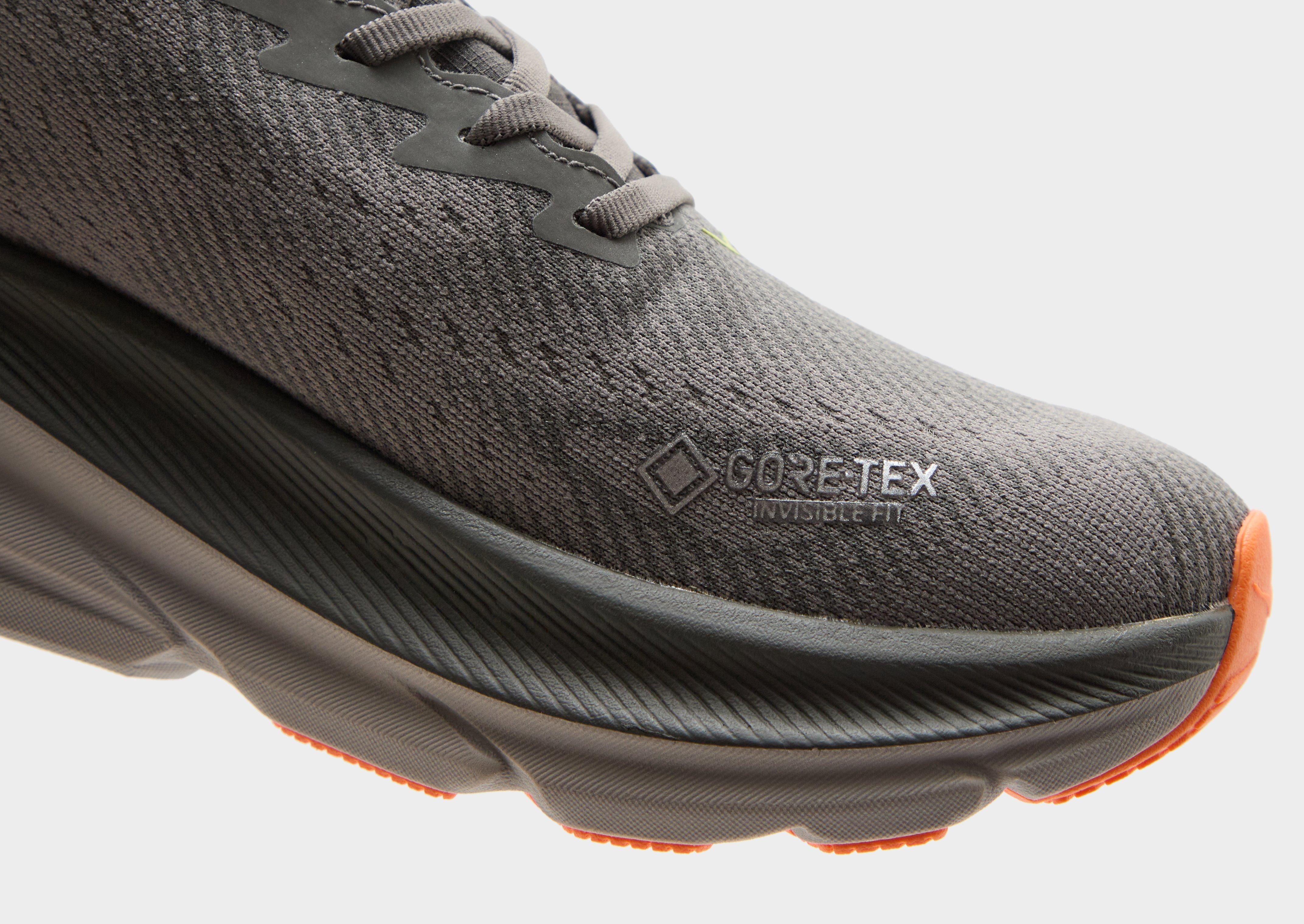 HOKA Clifton 9 GORE-TEX
