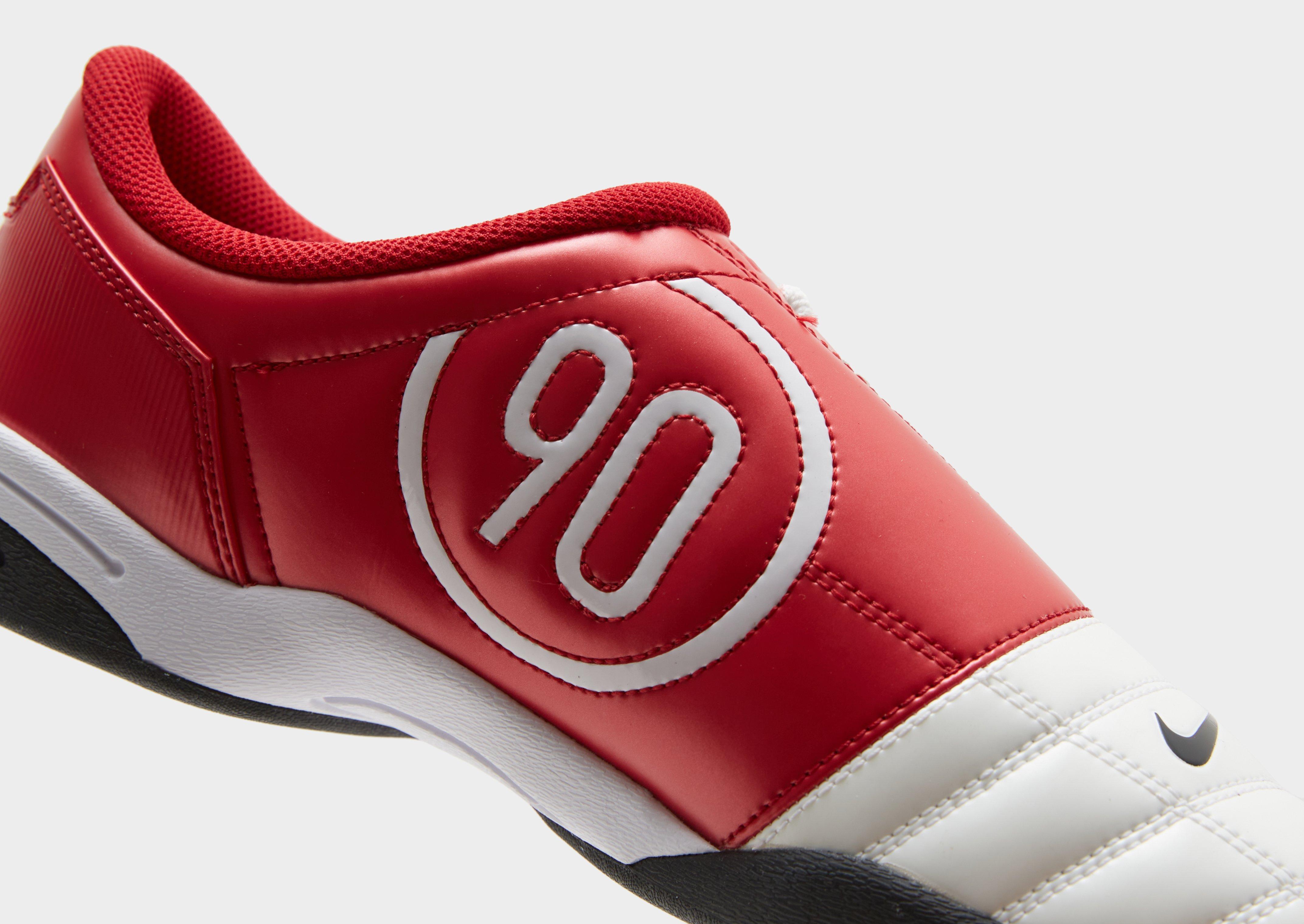 Nike Total 90