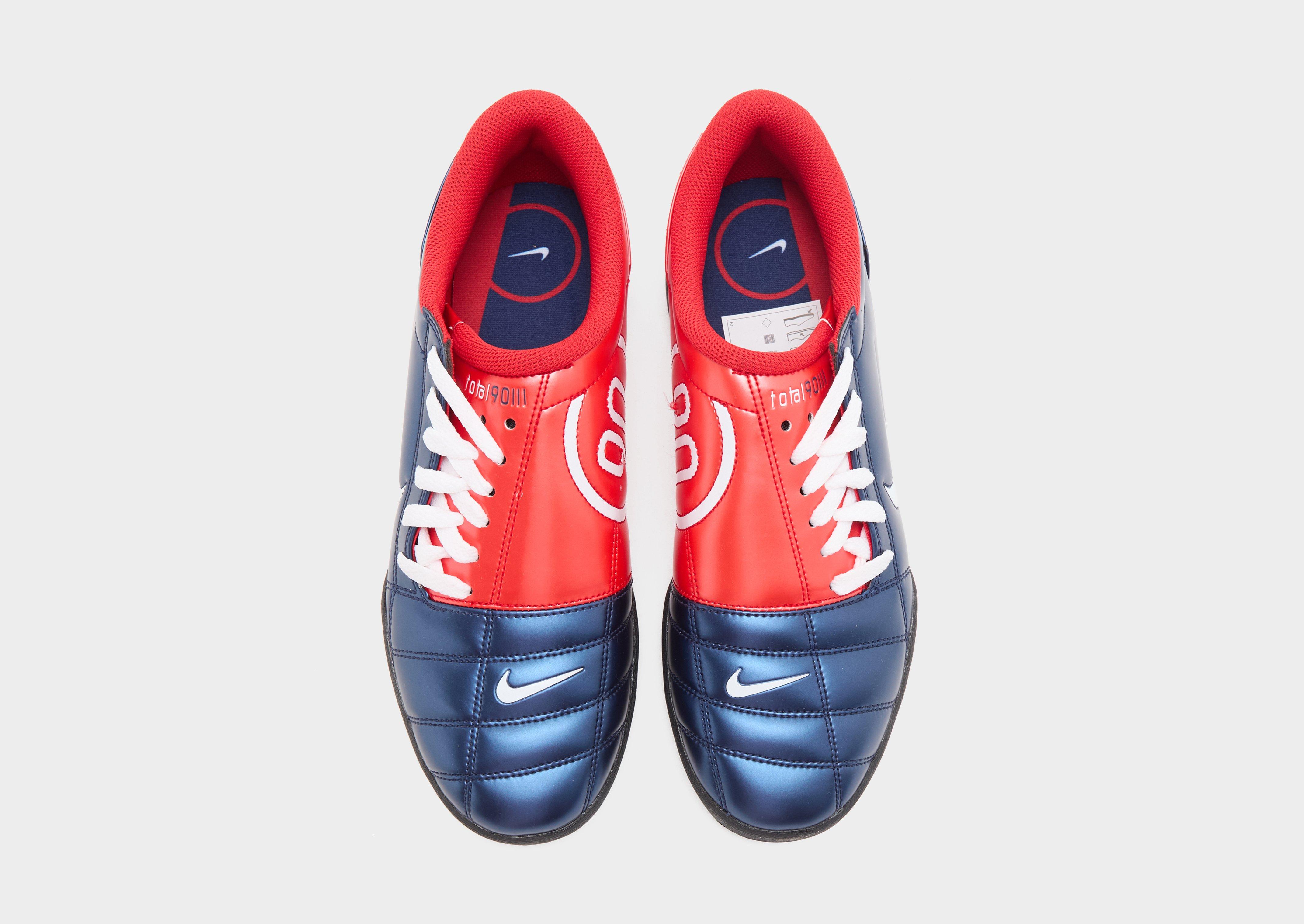 Nike Total 90