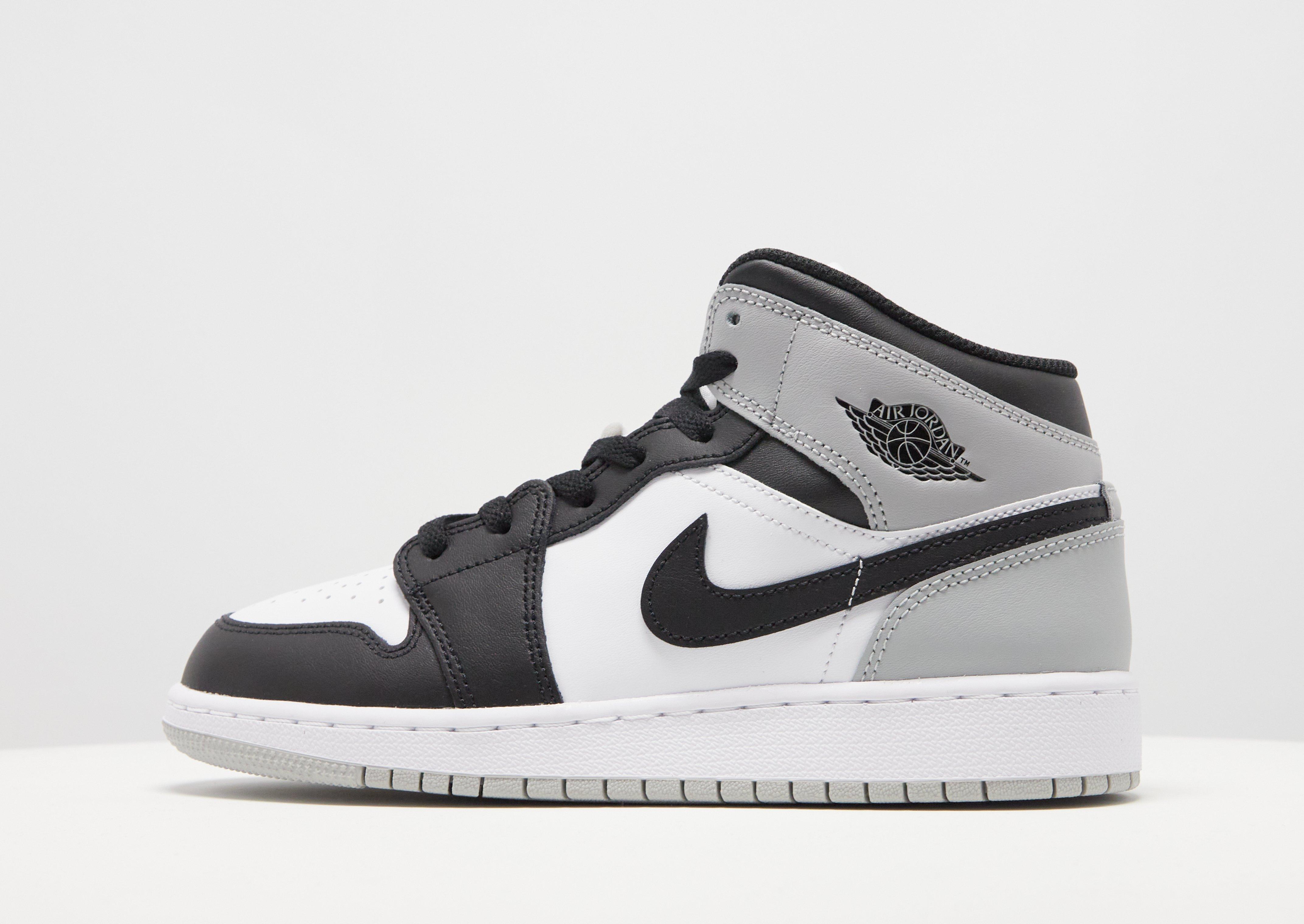 Jordan Air 1 Mid Junior