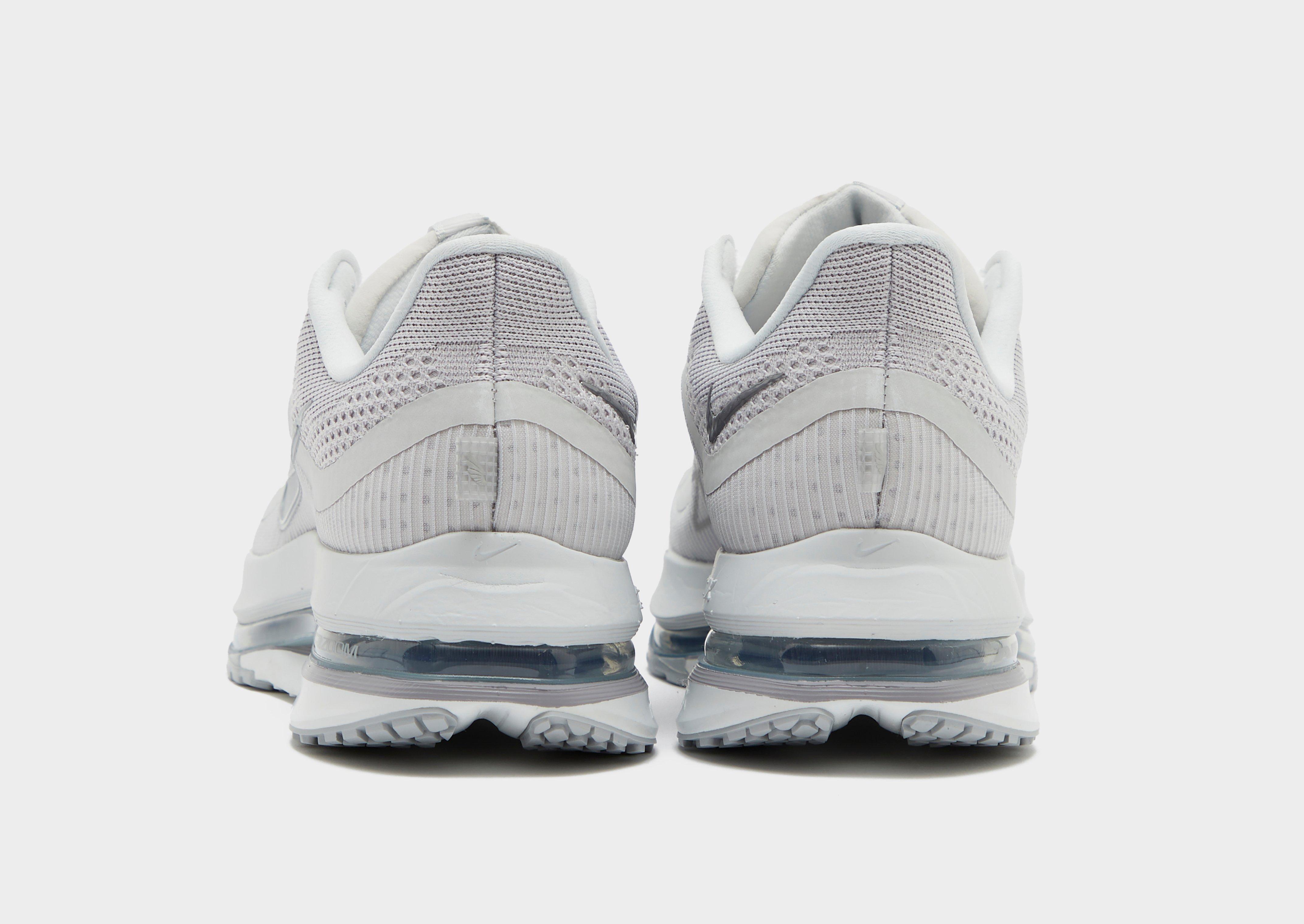 Nike Pegasus Premium