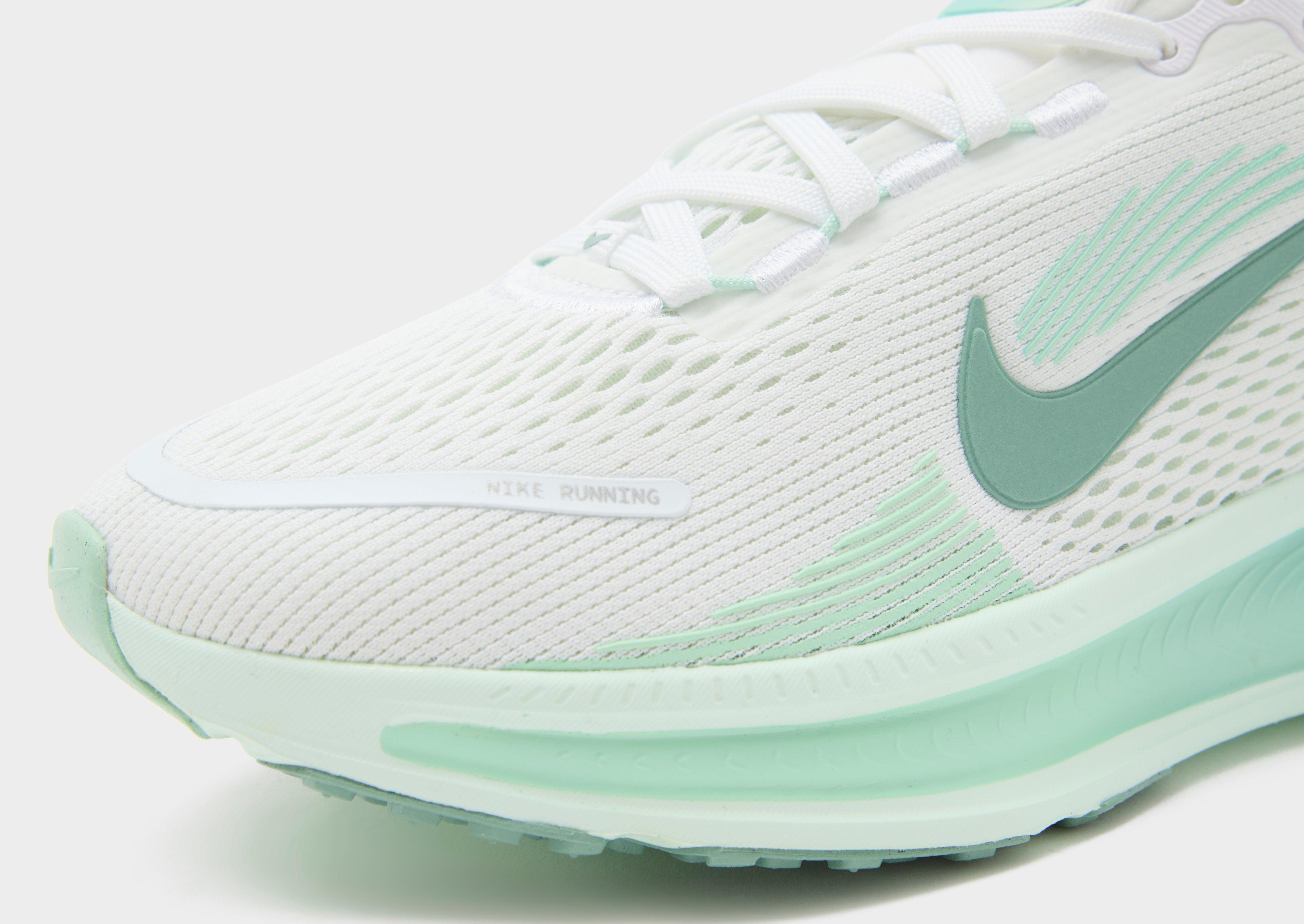 Nike Vomero 18 Junior