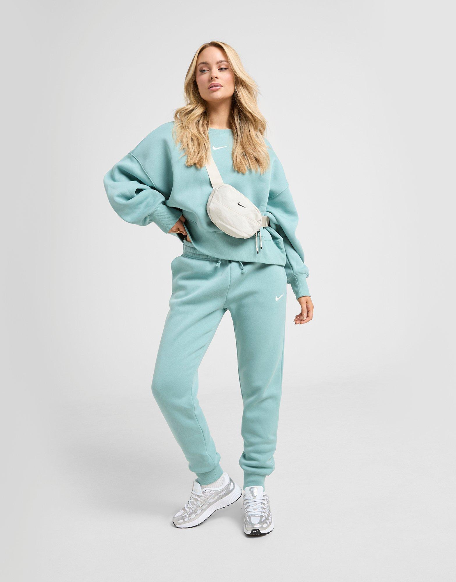 Nike Phoenix Crop Oversized Crew Sweatshirt