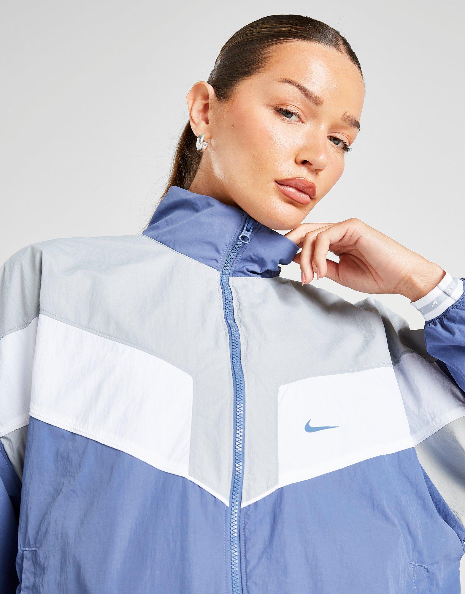 Nike Graphic Swoosh Woven Jacket