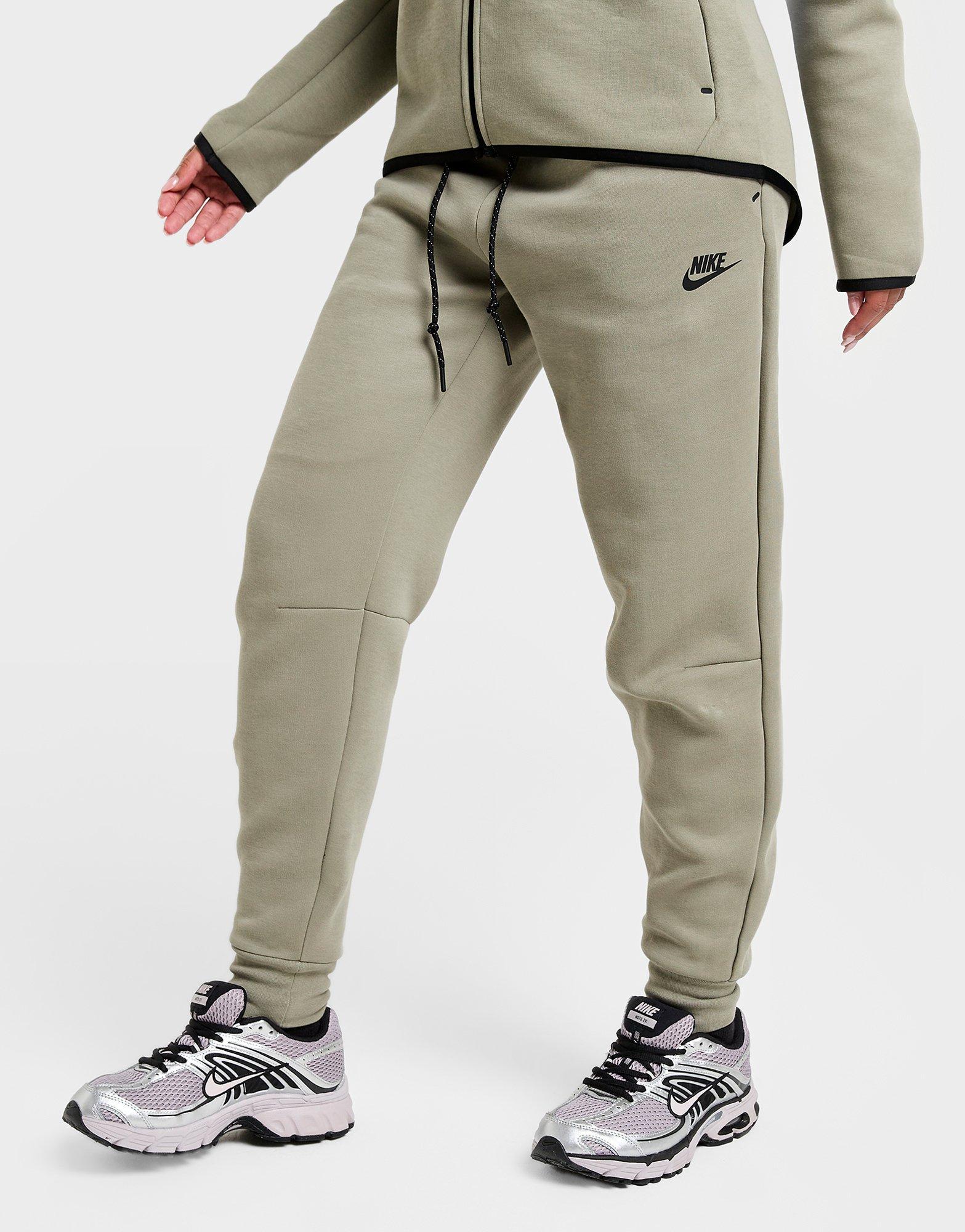 Nike Joggingbroek met halfhoge taille voor dames Sportswear Tech Fleece