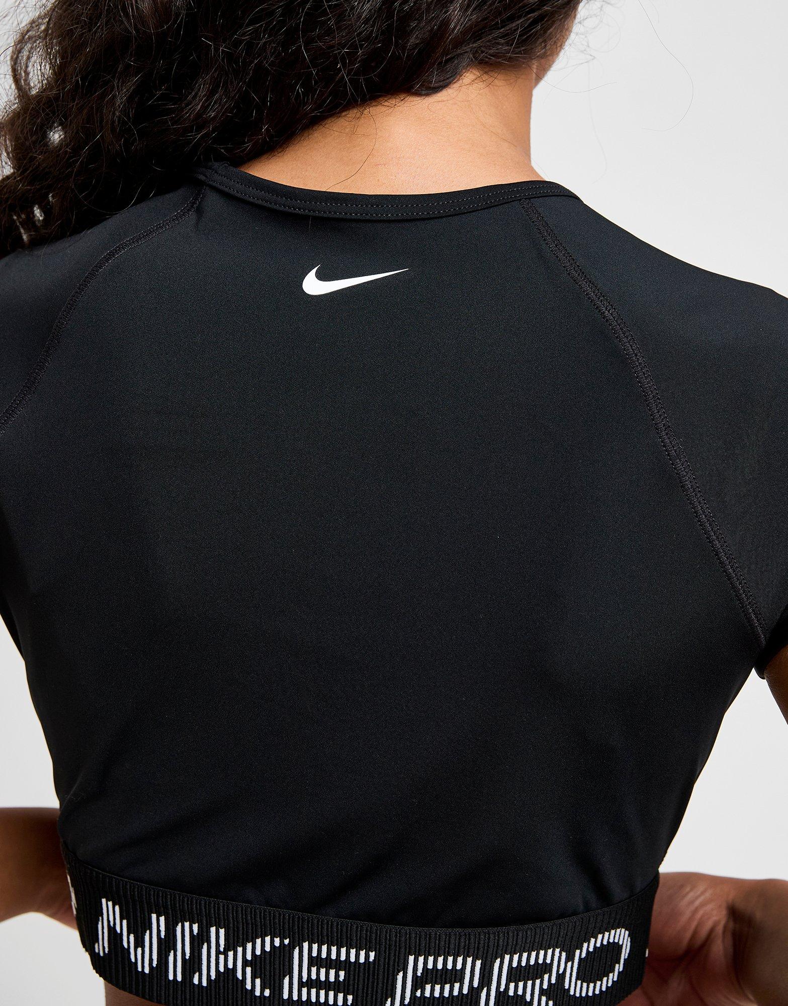 Nike Camiseta Training Pro Cropped