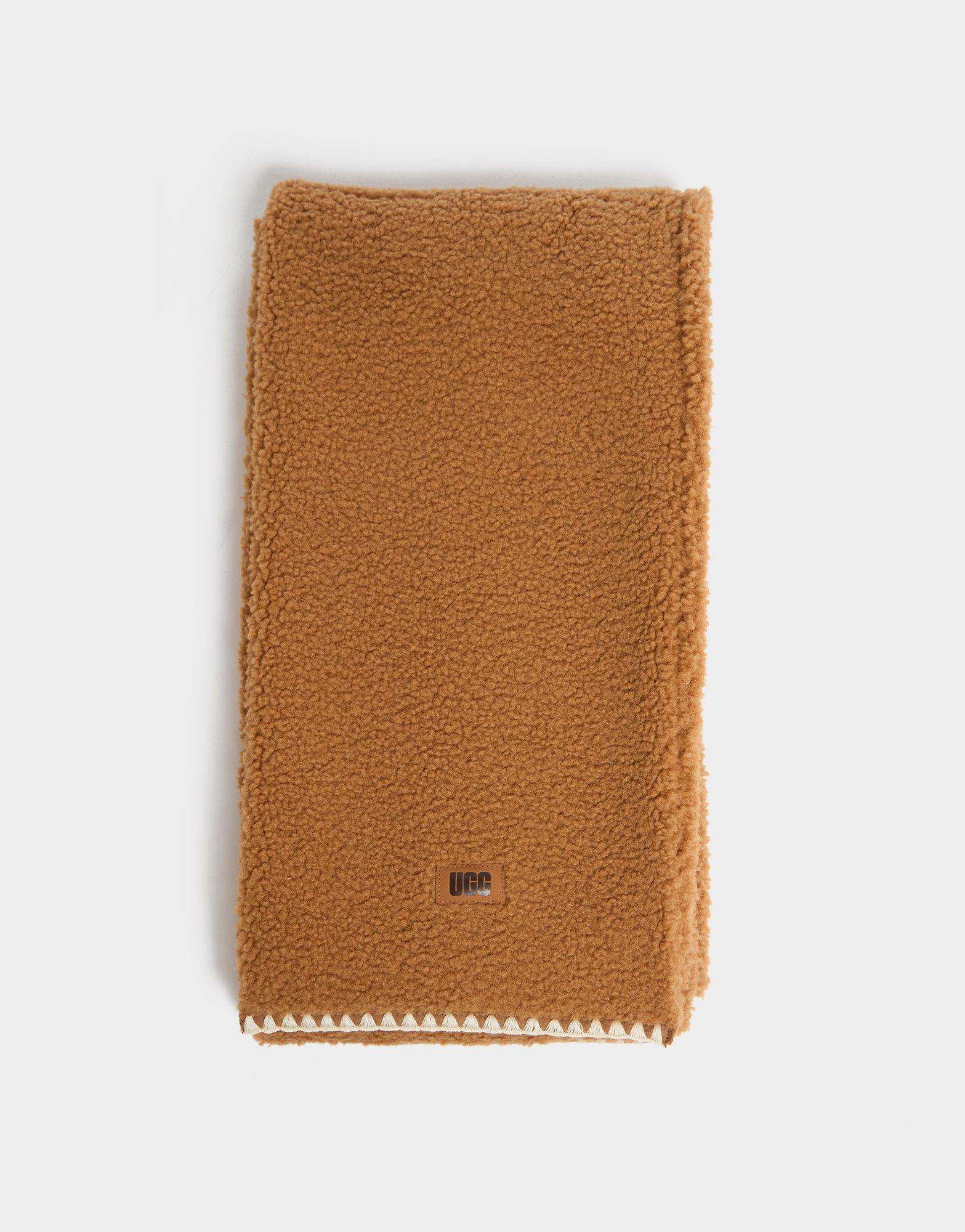 UGG Scalloped UGGfluff Scarf