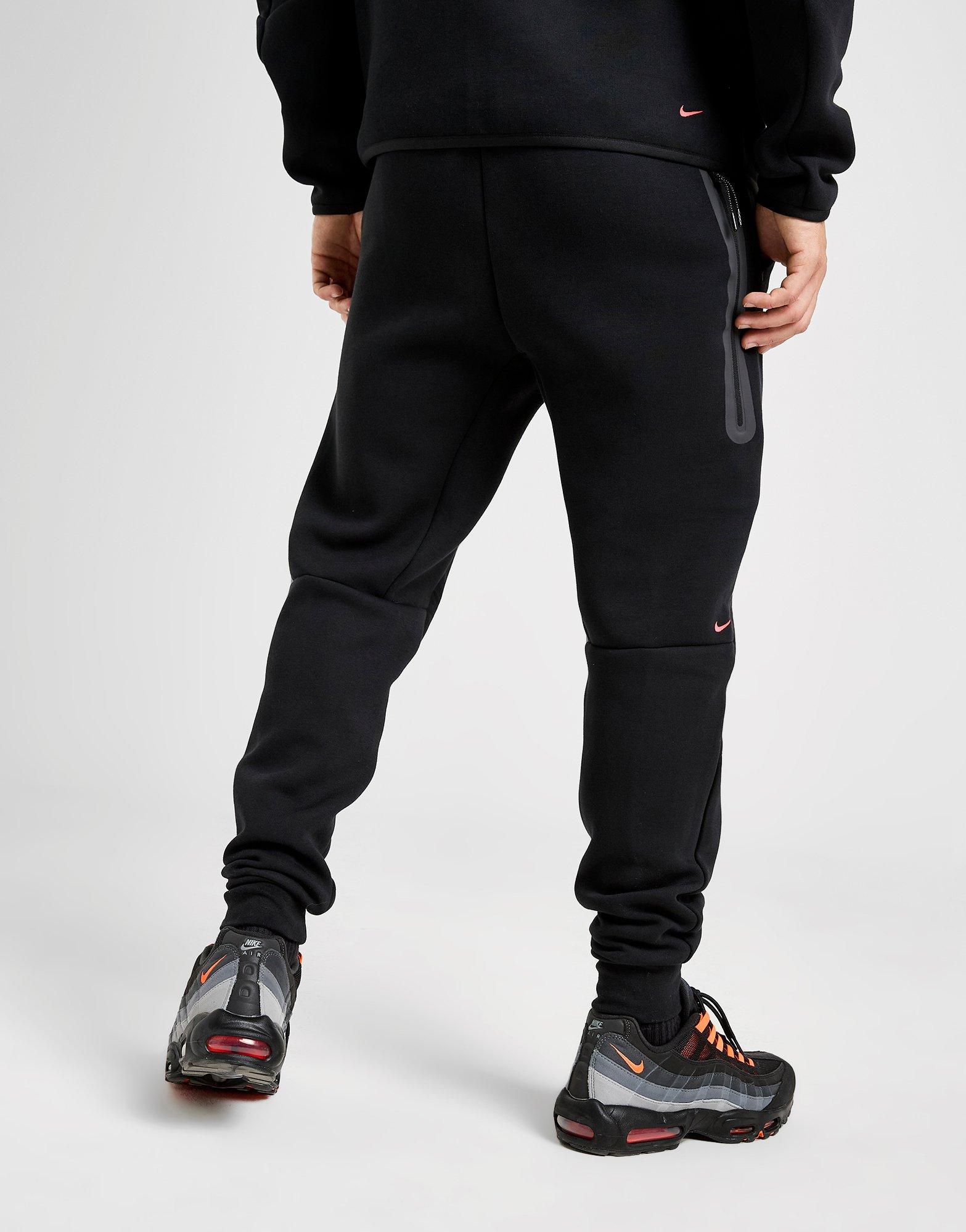 Nike Joggers Tech Mix