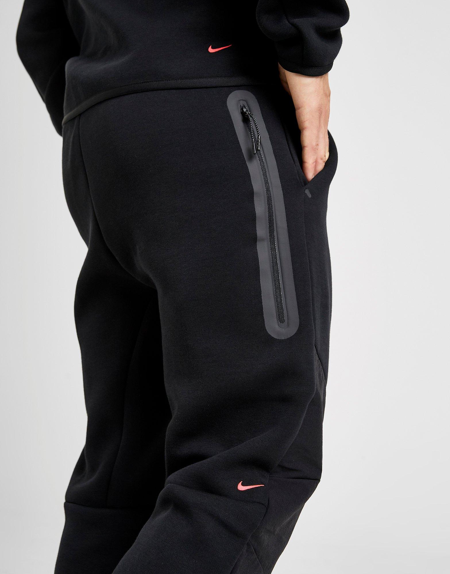 Nike Joggers Tech Mix