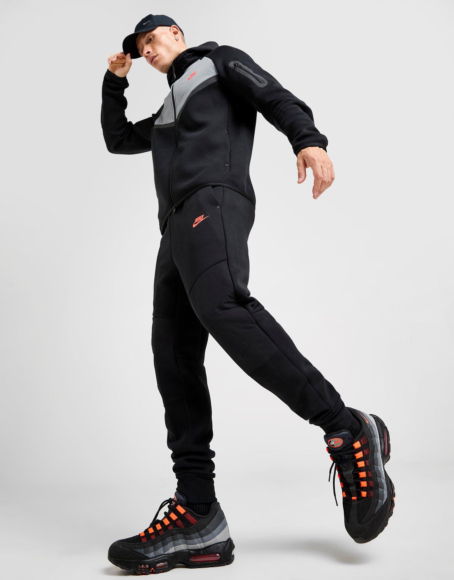 Nike Tech Mix Joggers