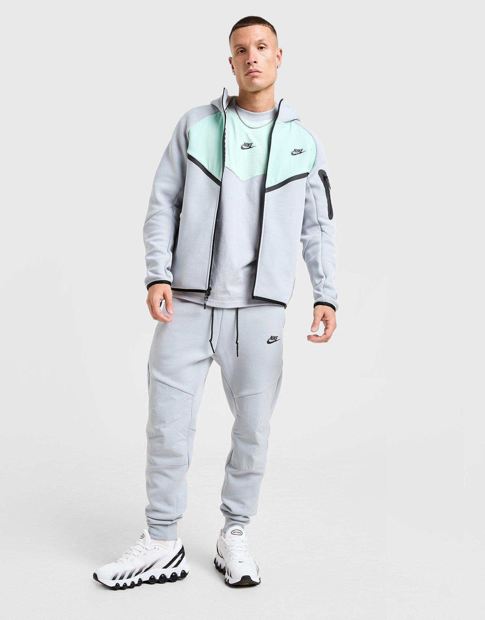 Nike Sweat à capuche zippé Tech Mix