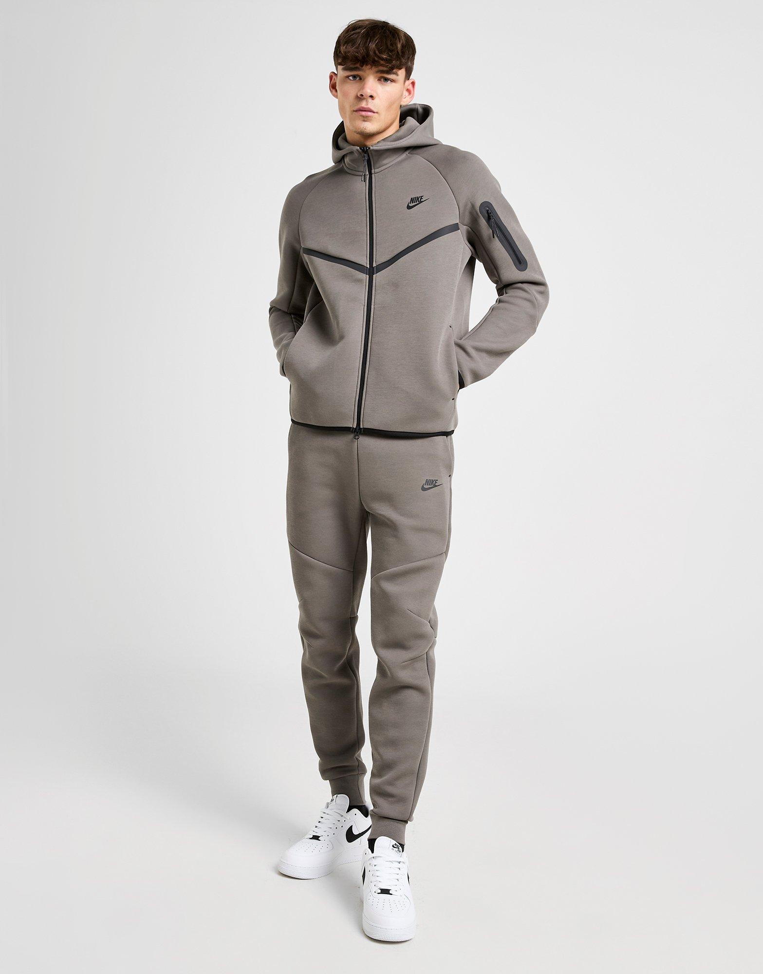 Nike Tech Fleece Full Zip Hoodie