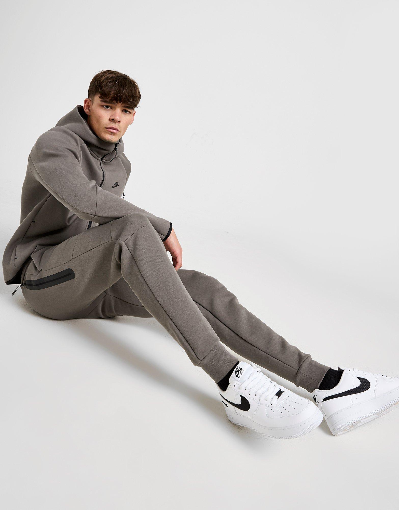 Nike Pantaloni della tuta Tech Fleece