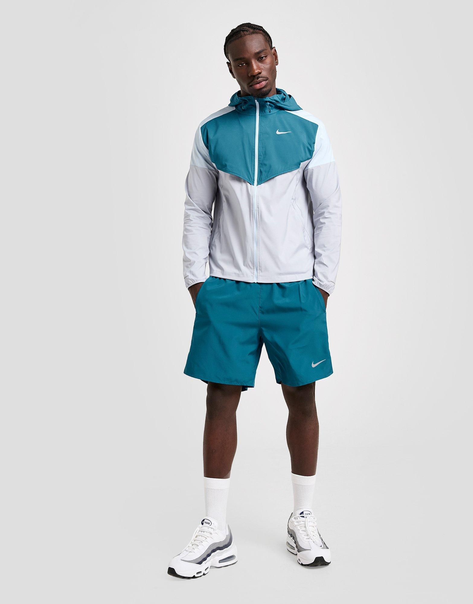 Nike Challenger Shorts