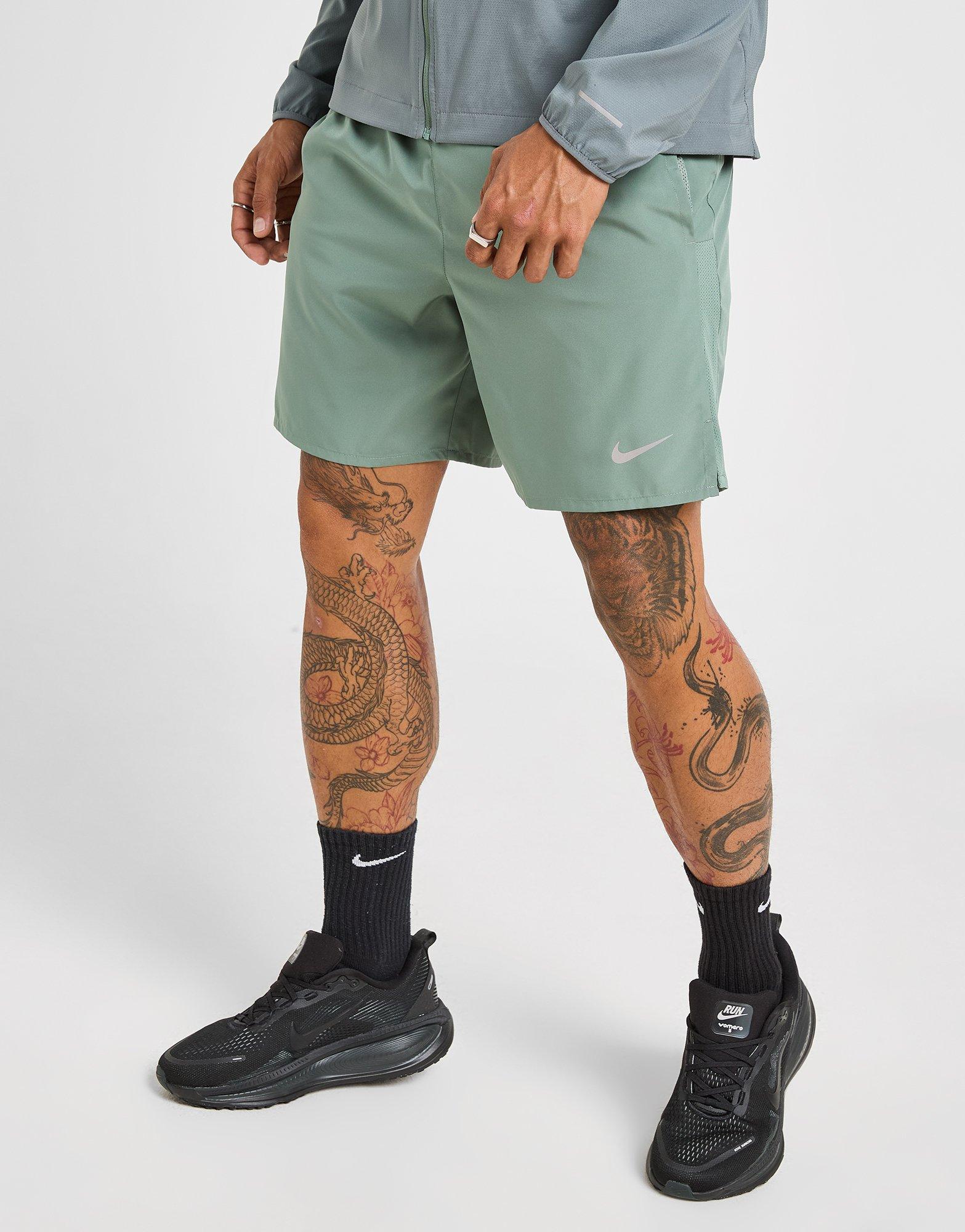 Nike Challenger Shorts