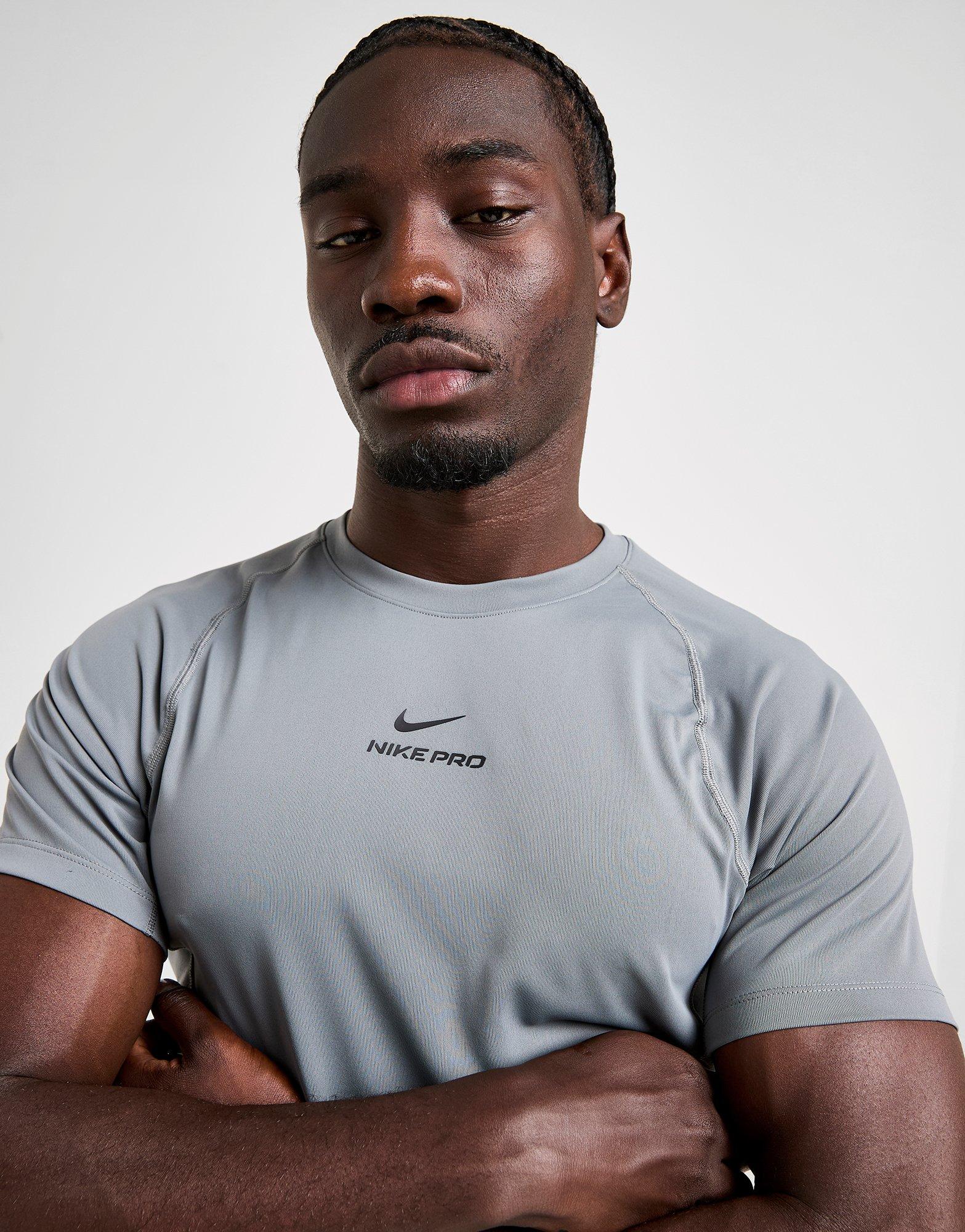 Nike Pro T-Shirt