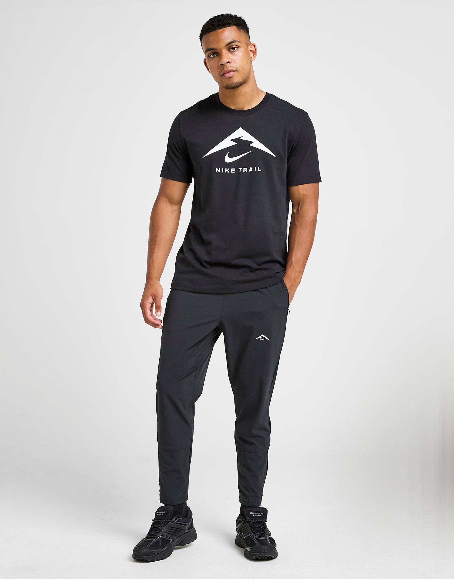 Nike Trail Graphic T-Shirt