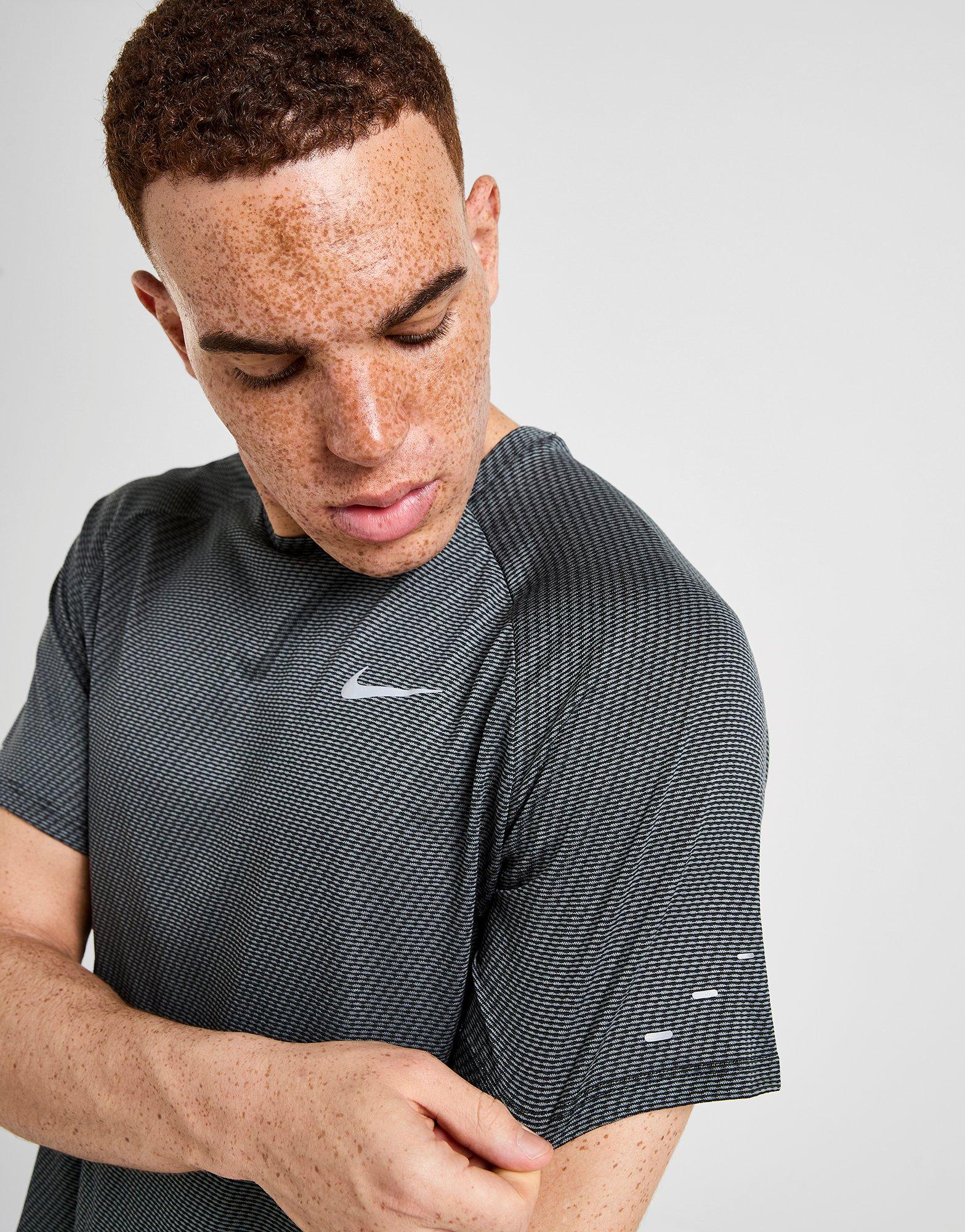 Nike Camiseta Stride Jacquard
