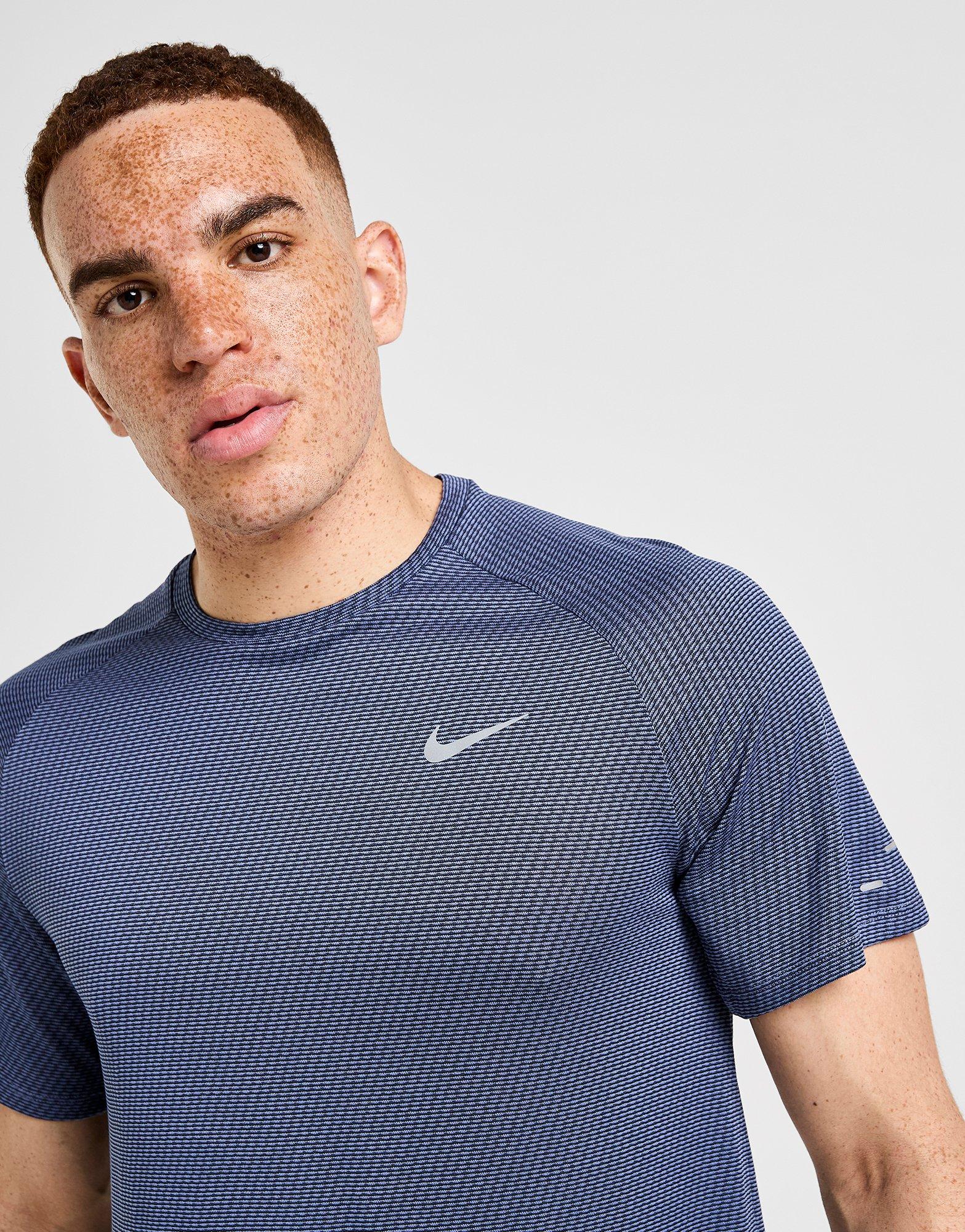 Nike Camiseta Stride Jacquard