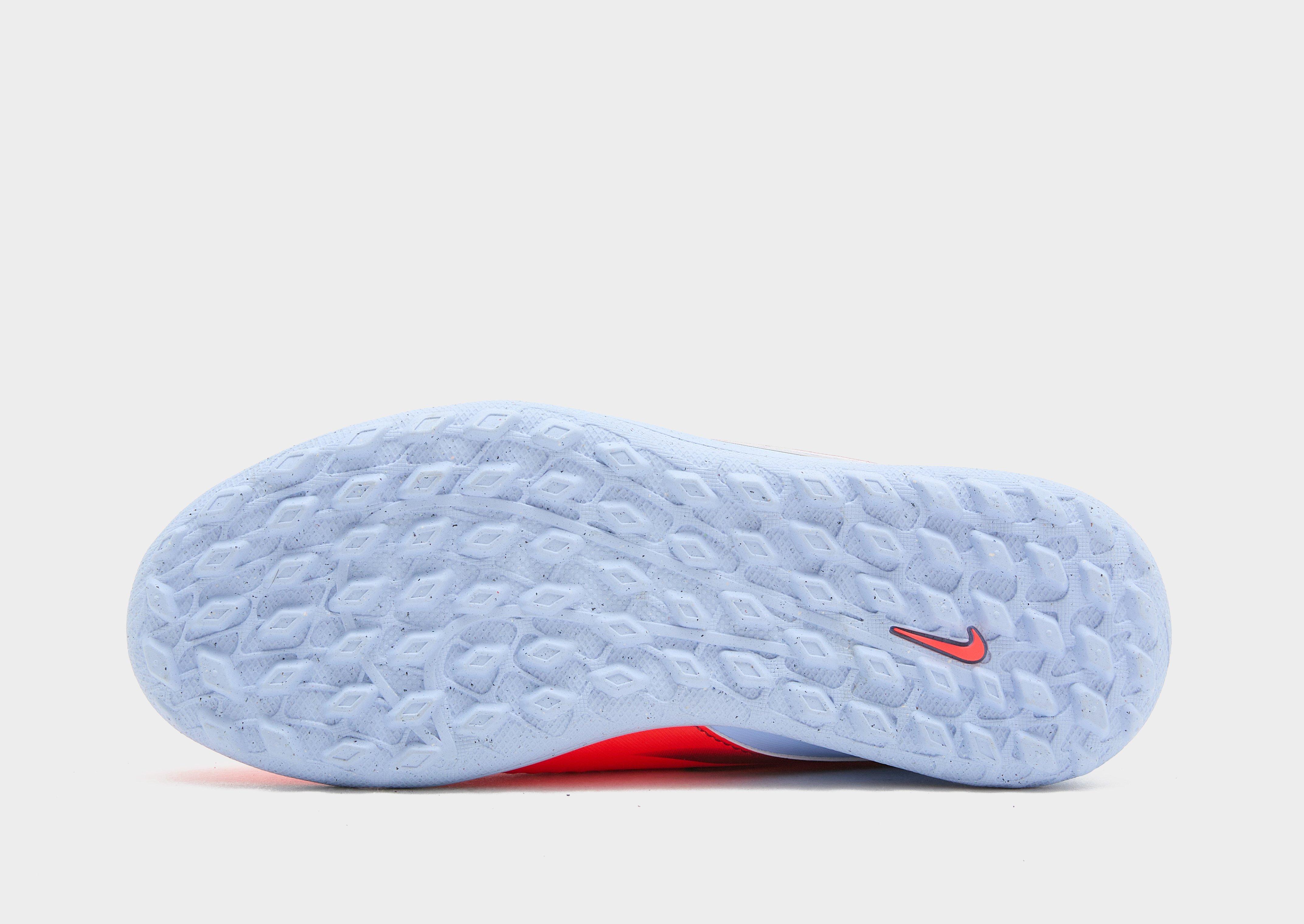 Nike Phantom GX 2 Club TF Junior